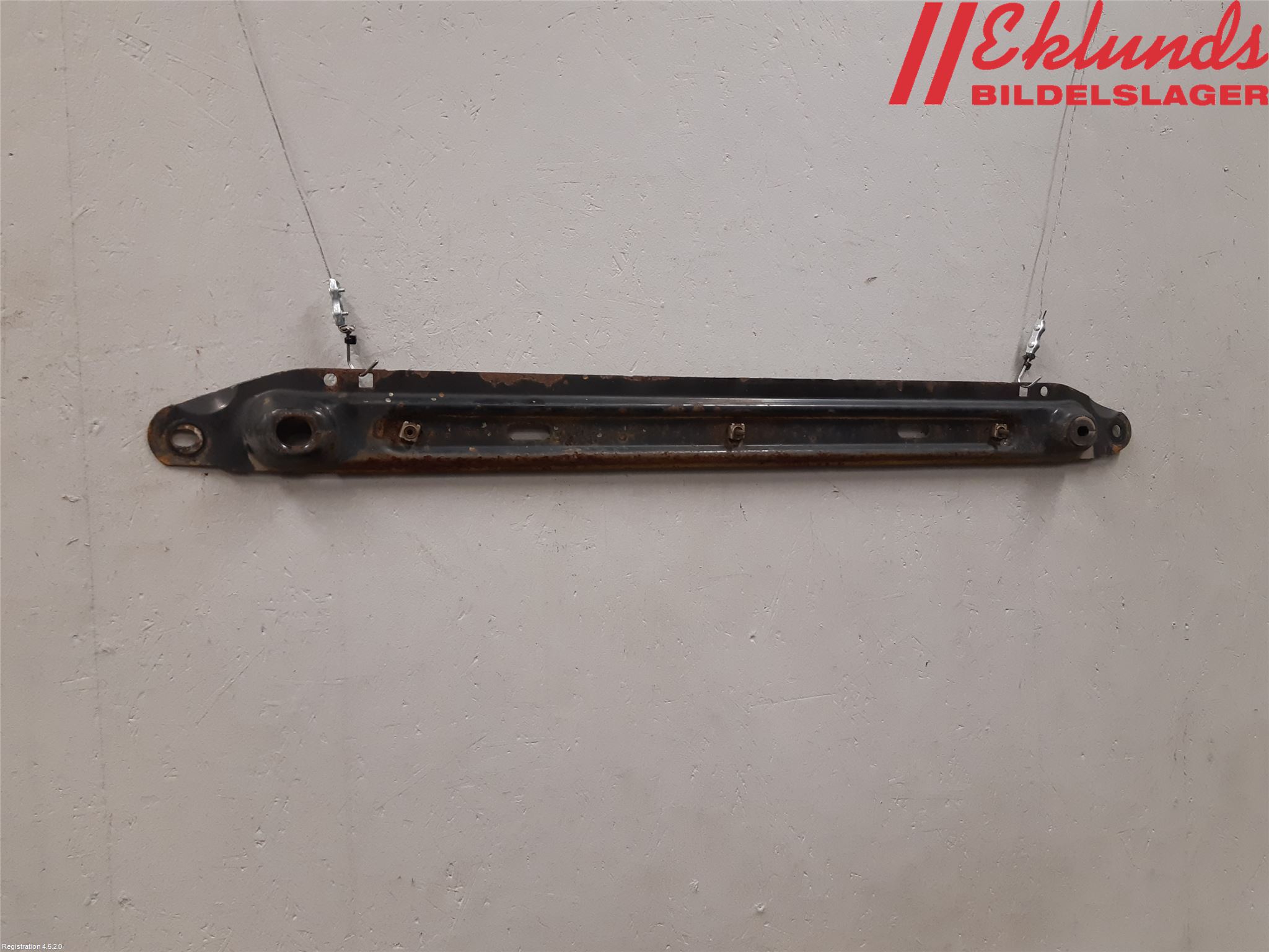 Citroen BERLINGO 08-18 Kylarfäste-Ram-Balk