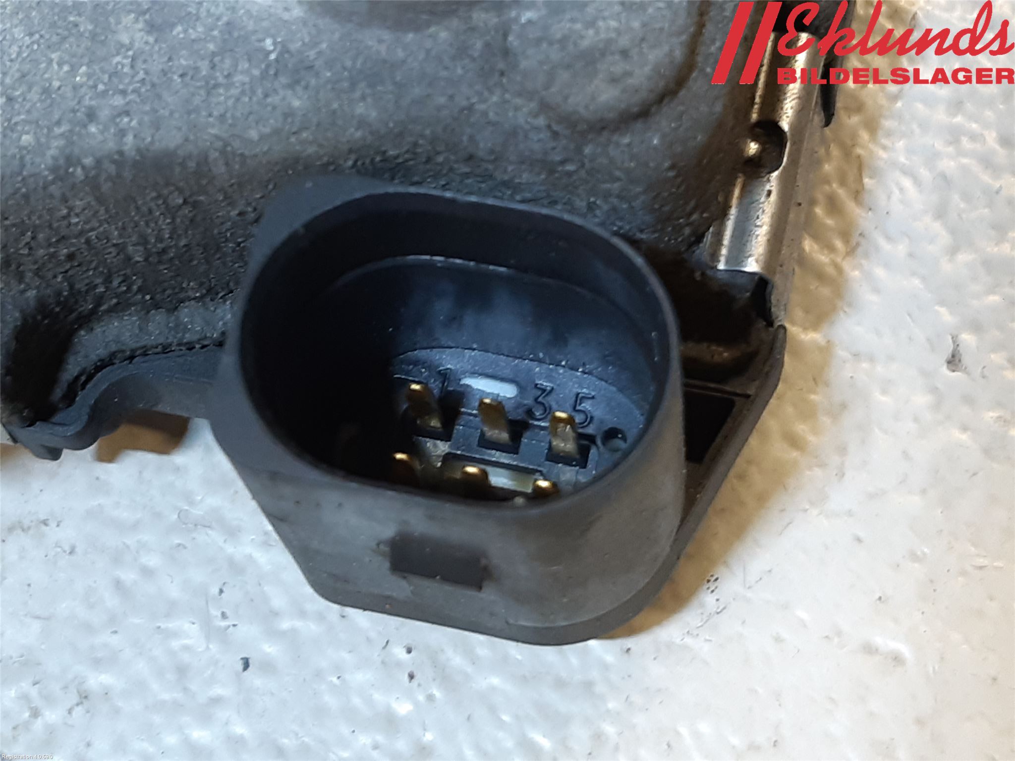 Opel VIVARO 01-14 Injspjällhus