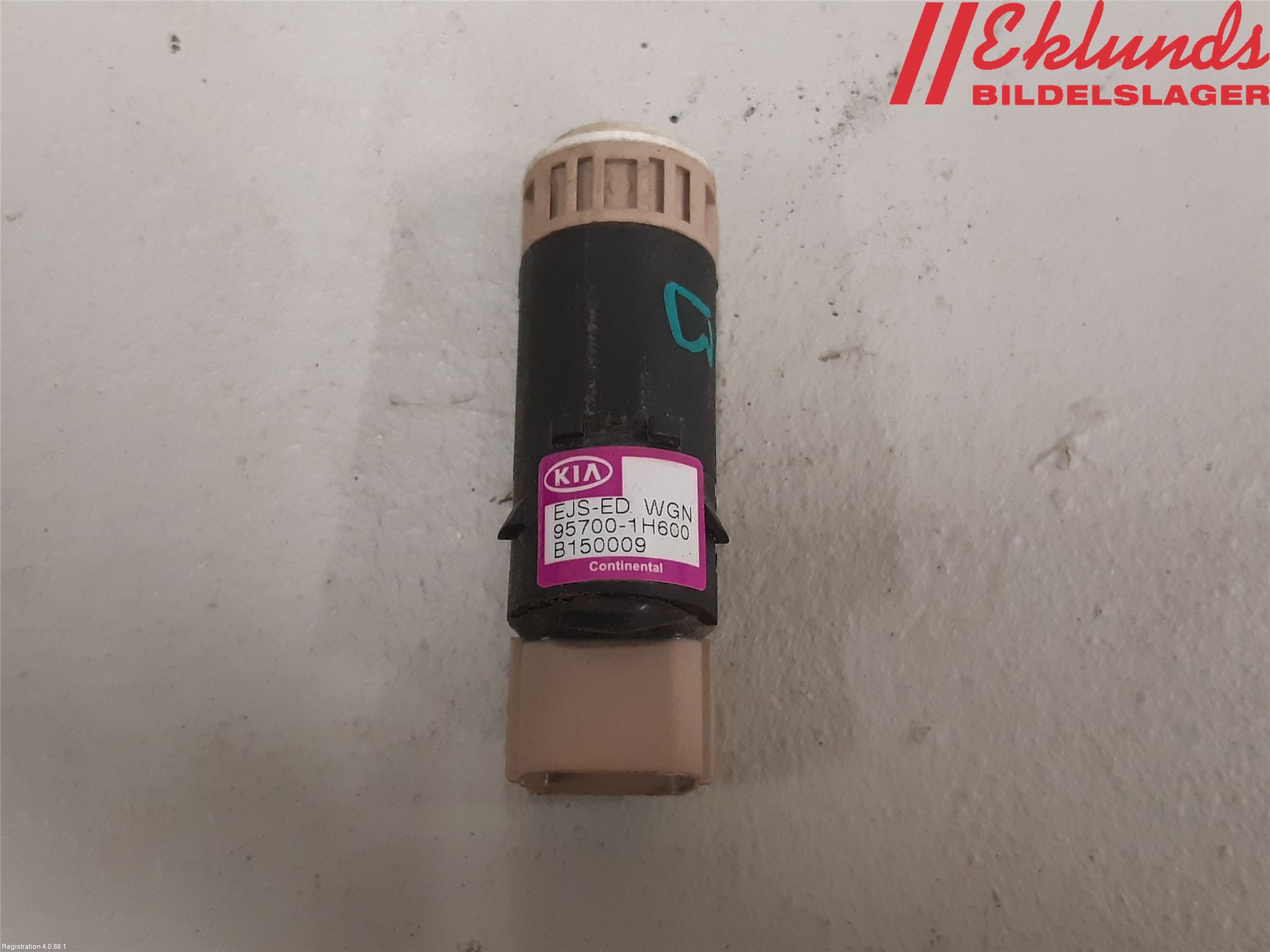 Kia CEED 06-12 Parkeringshjälp Backsensor