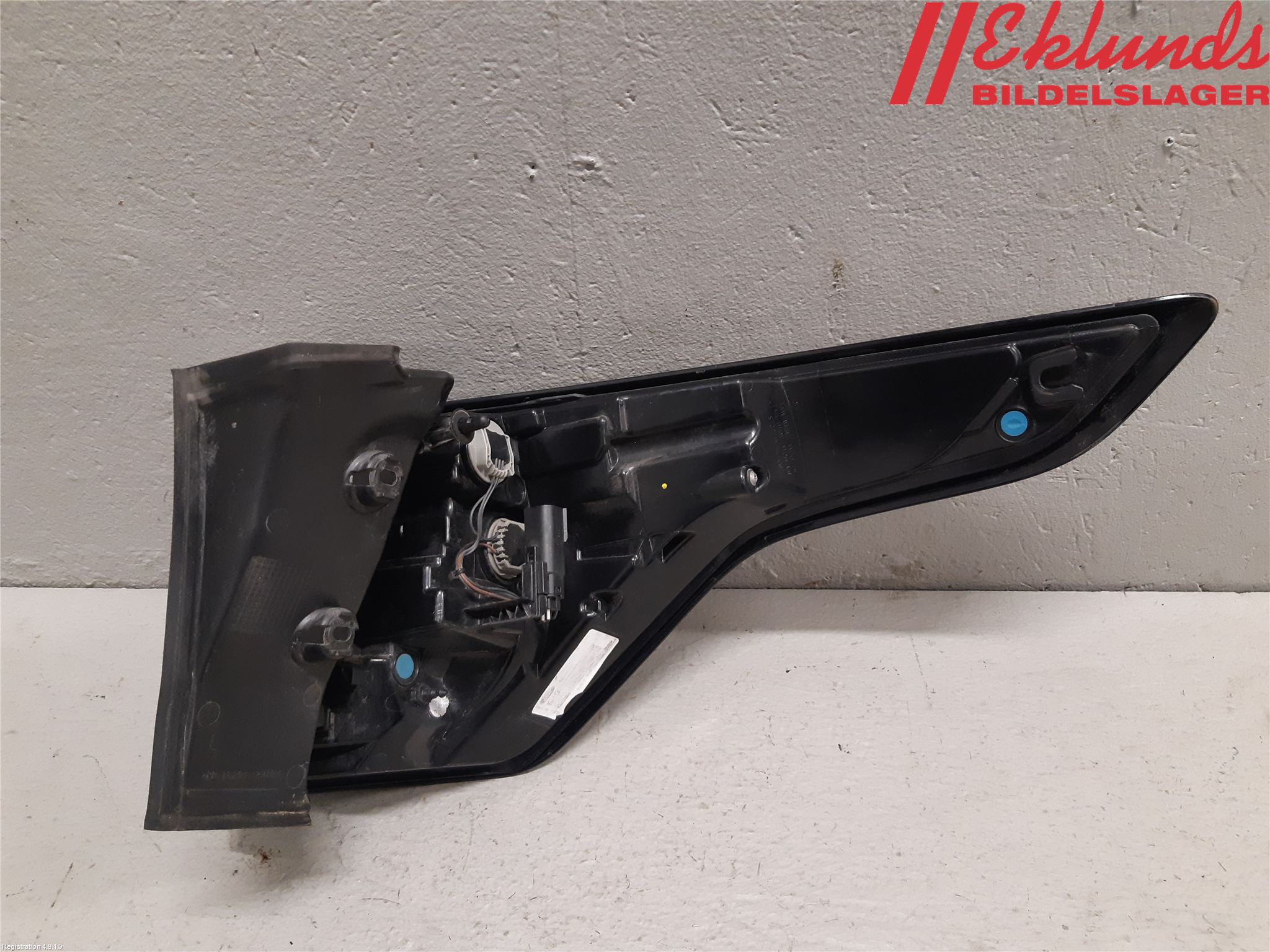 Ford KUGA 17-19 Bakljus Vänster
