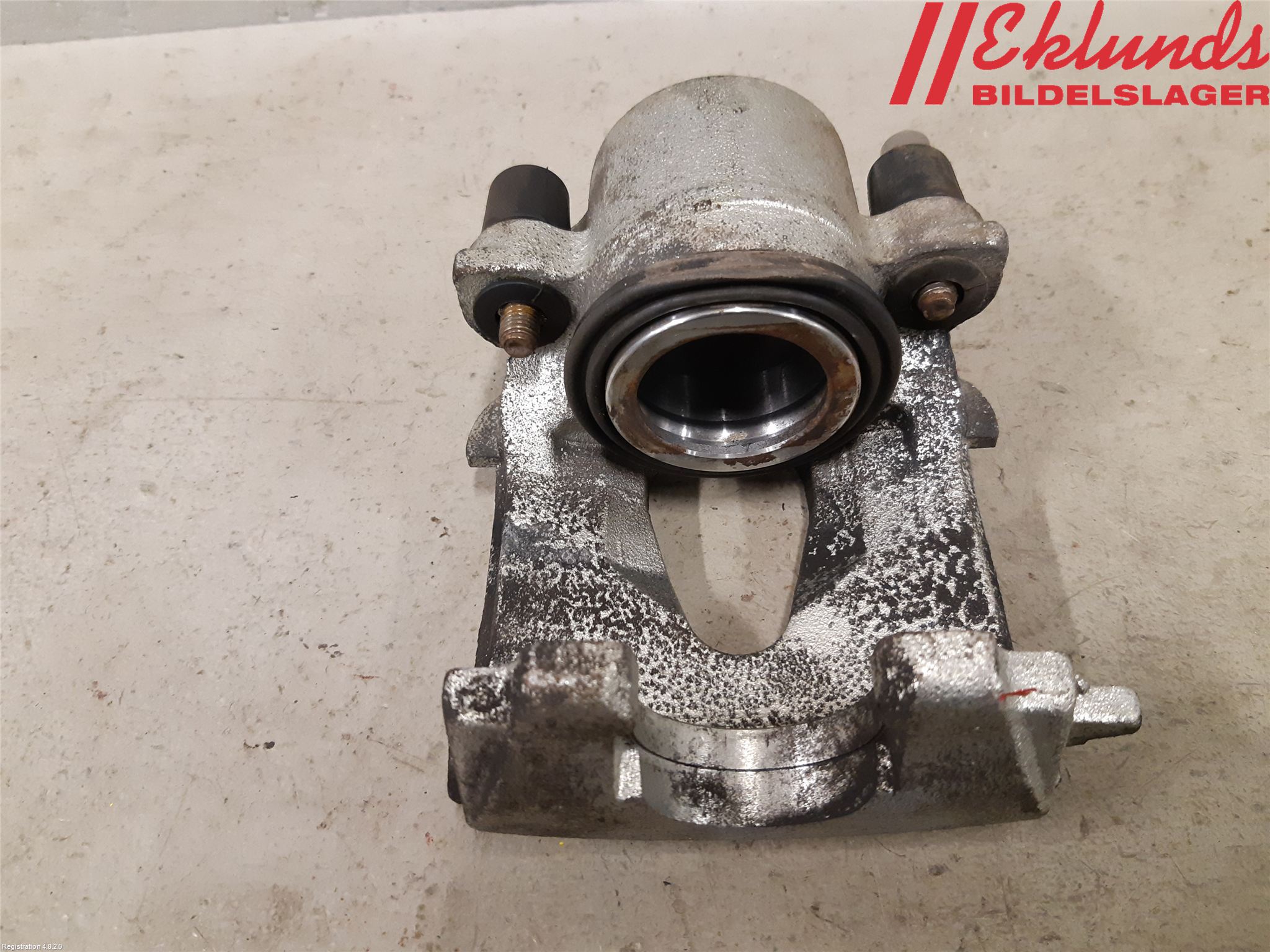 Volkswagen VW GOLF VI 09-13 Bromsok Fram Vänster