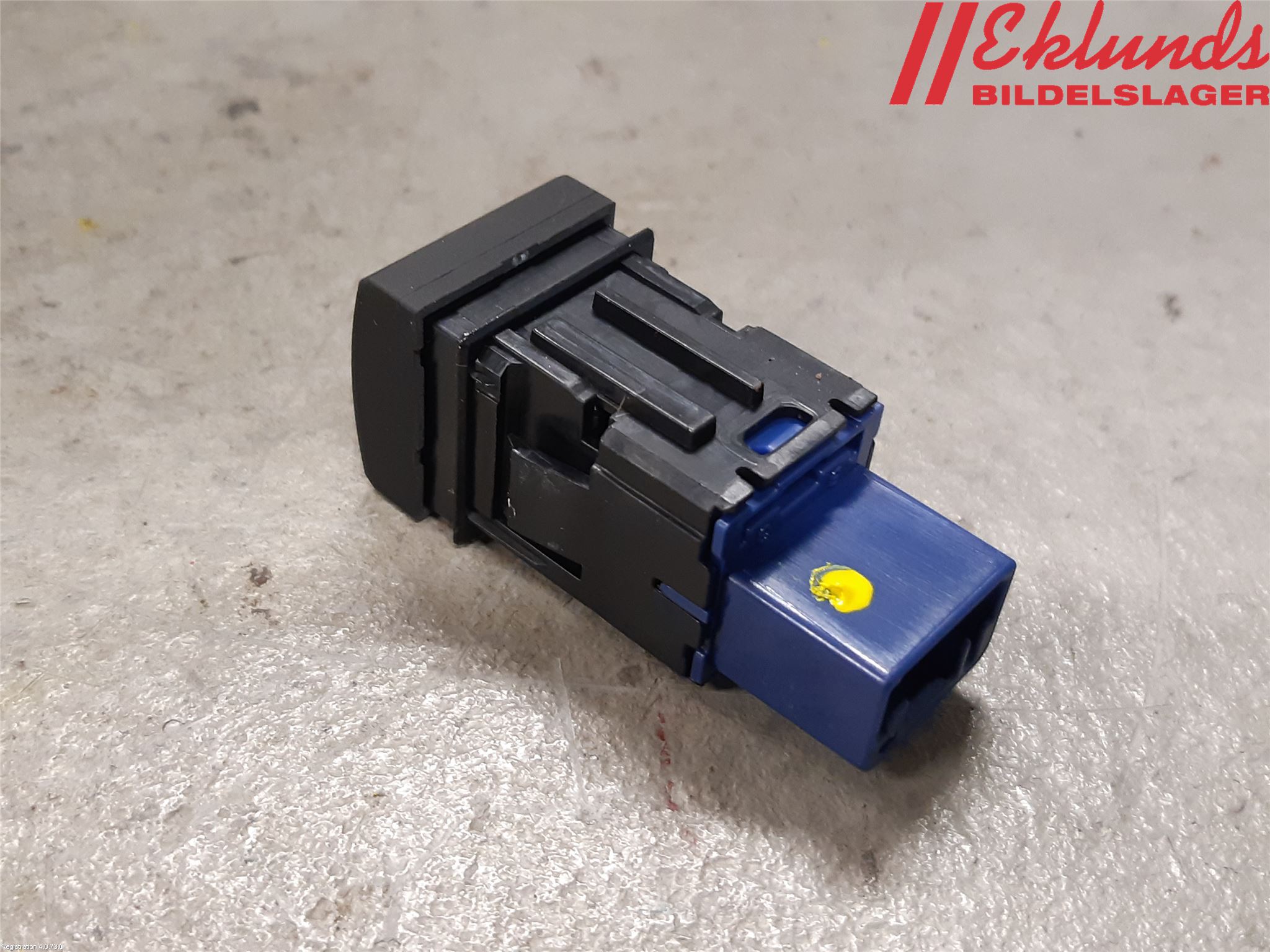 Toyota COROLLA 19- Strömställare Elruta