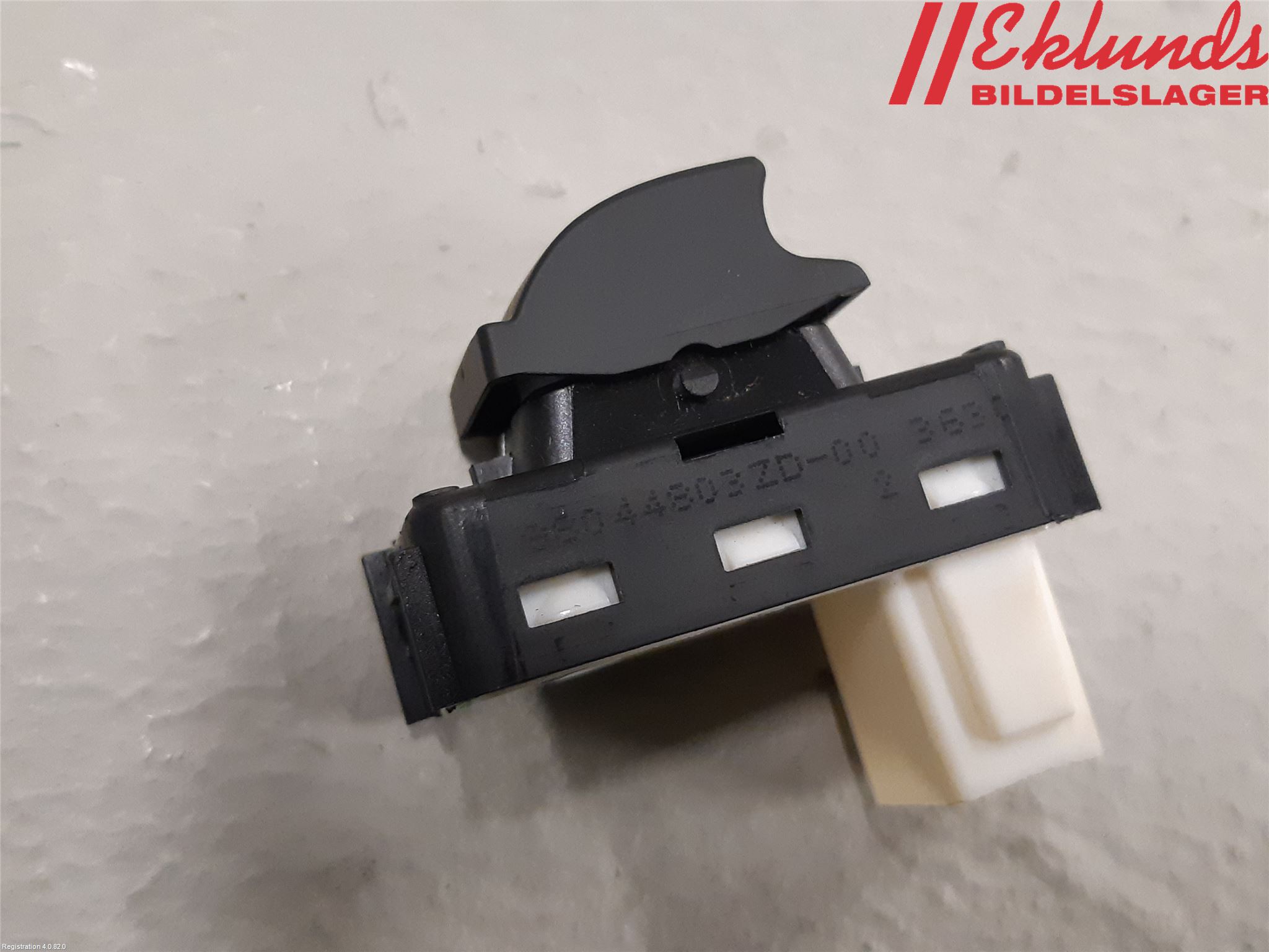 Peugeot 208/E-208 20- Strömställare Elhiss