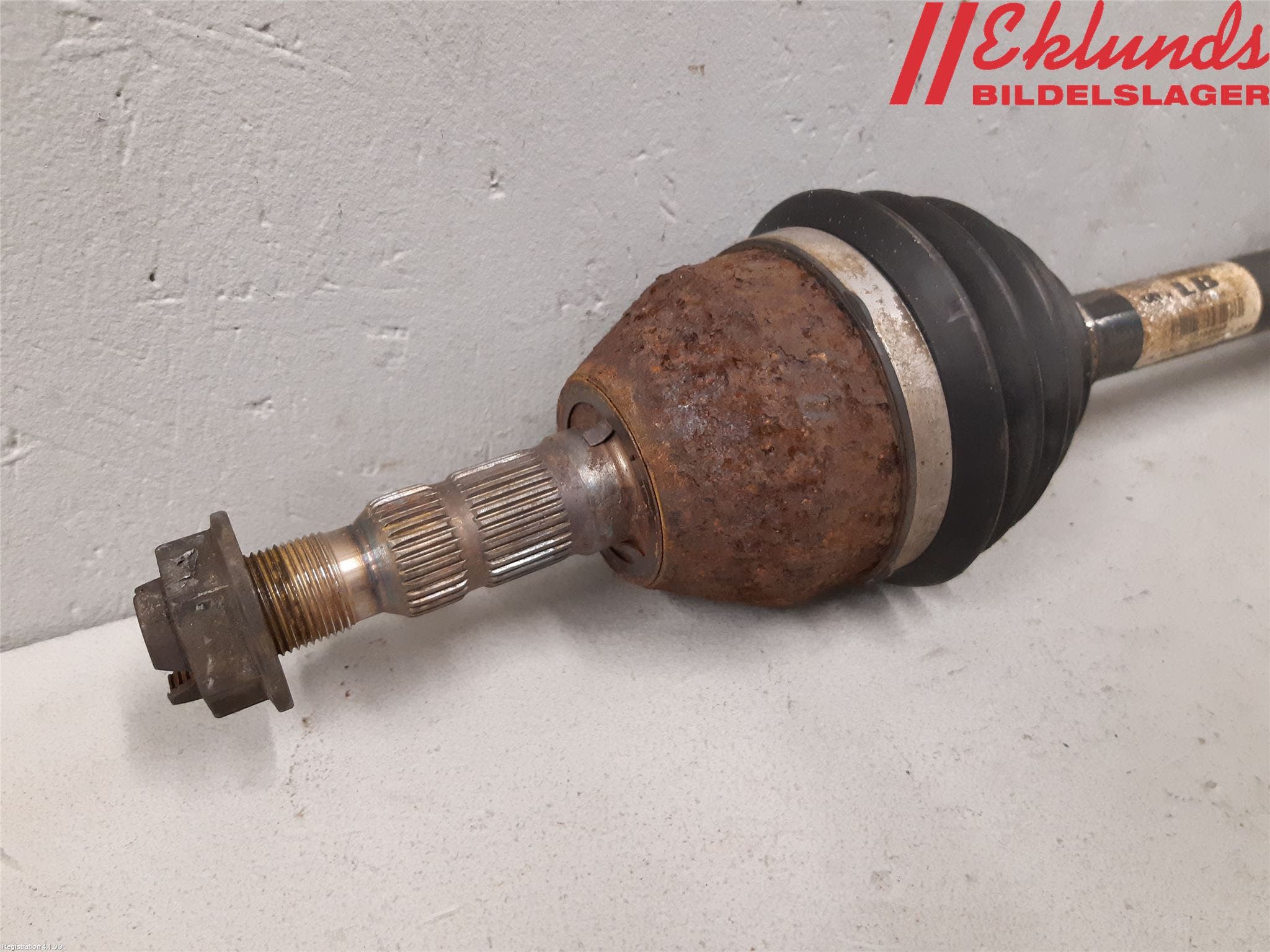 Opel ASTRA J 10-15 Drivaxel Fram Höger