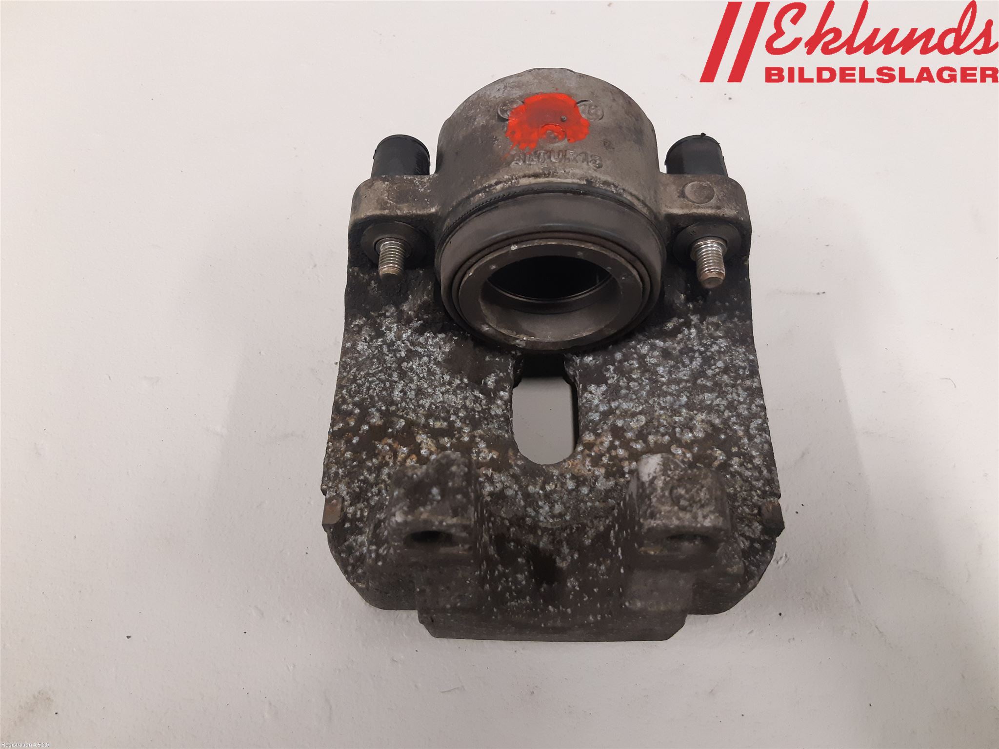 BMW 5 F10/F11/F18 09-17 Bromsok Fram Vänster