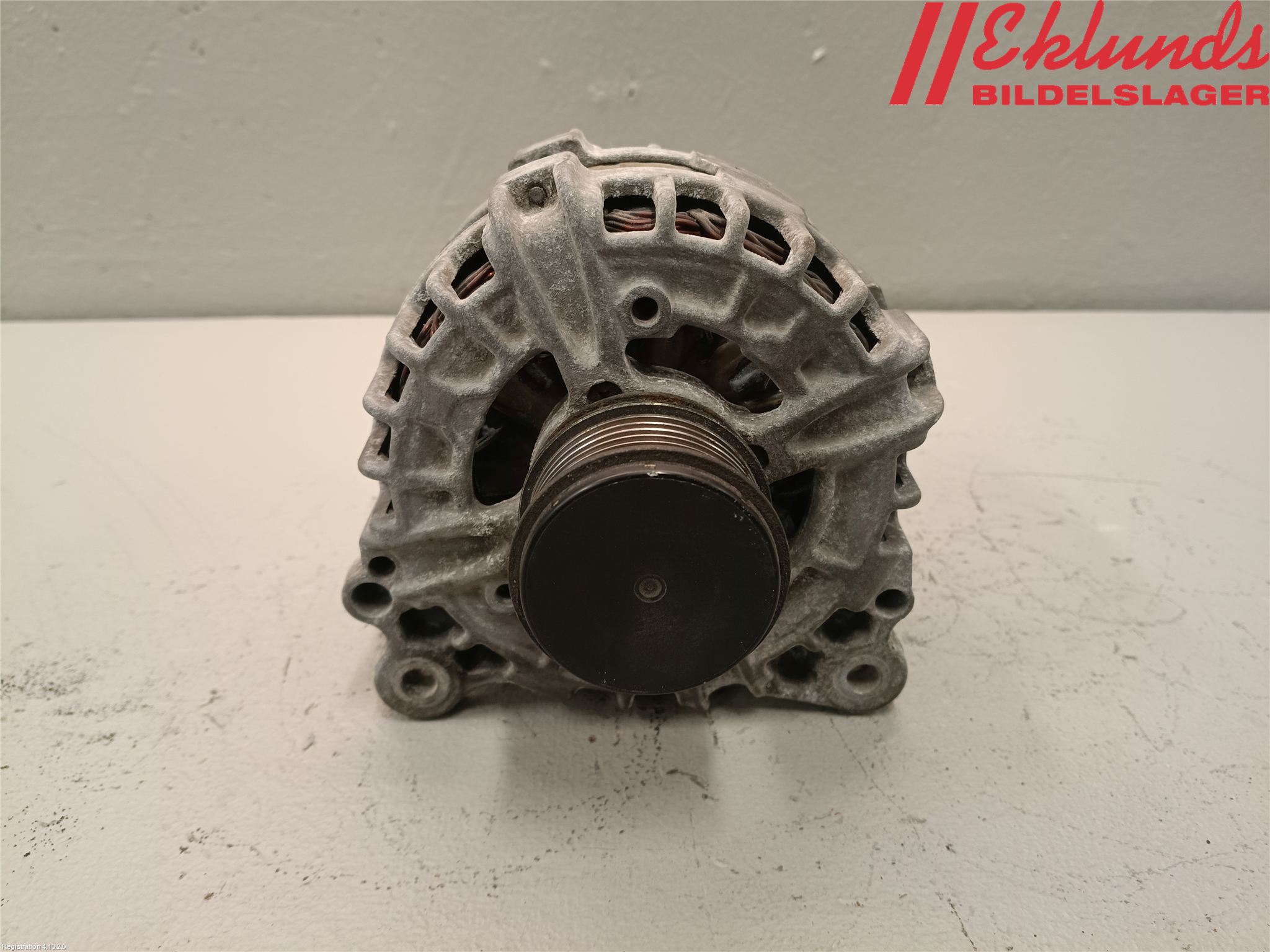 Volkswagen VW PASSAT 11-14 Generator