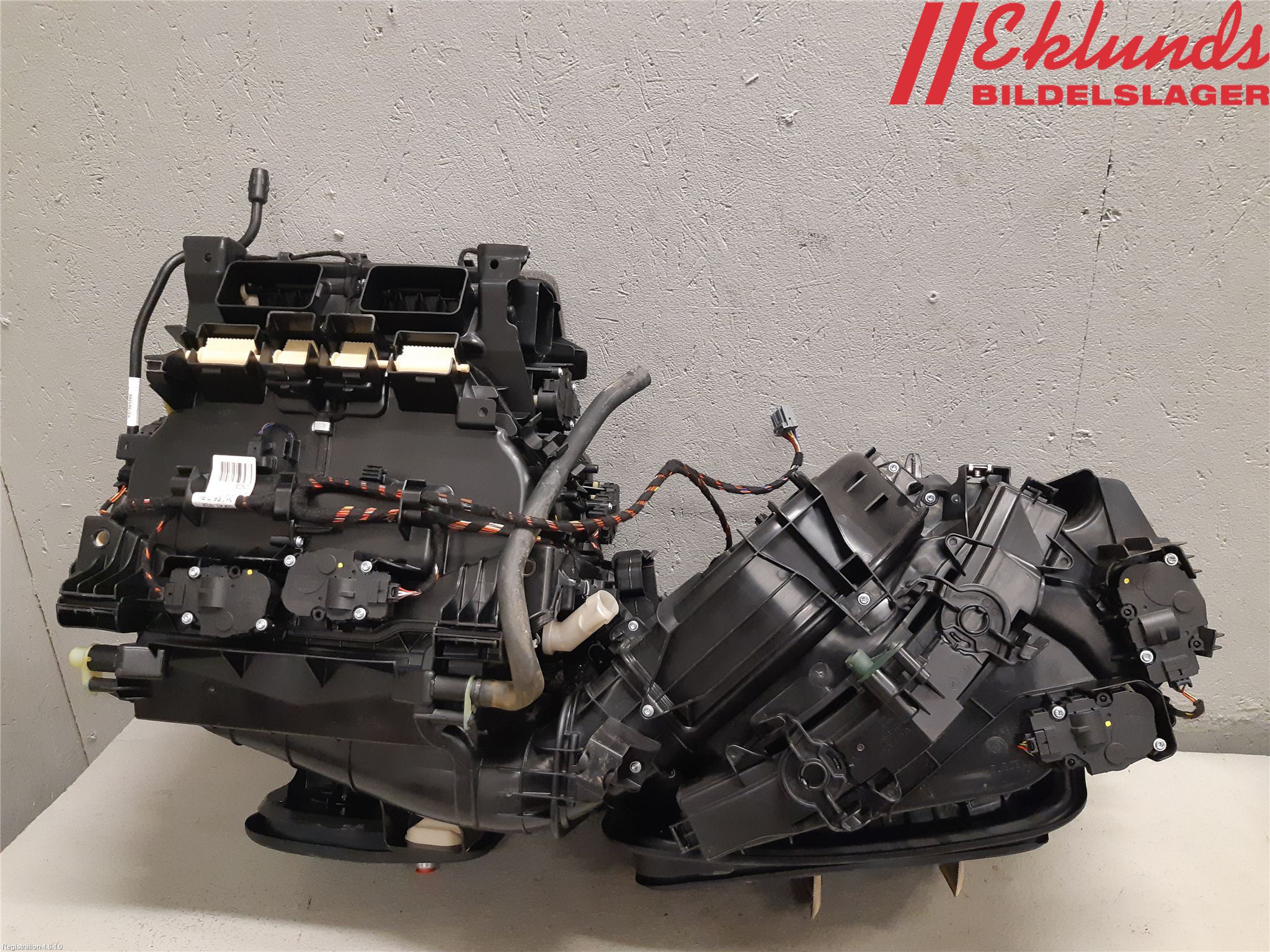 Volvo XC90/RECHARGE 16- Värme Cellpaket Komp