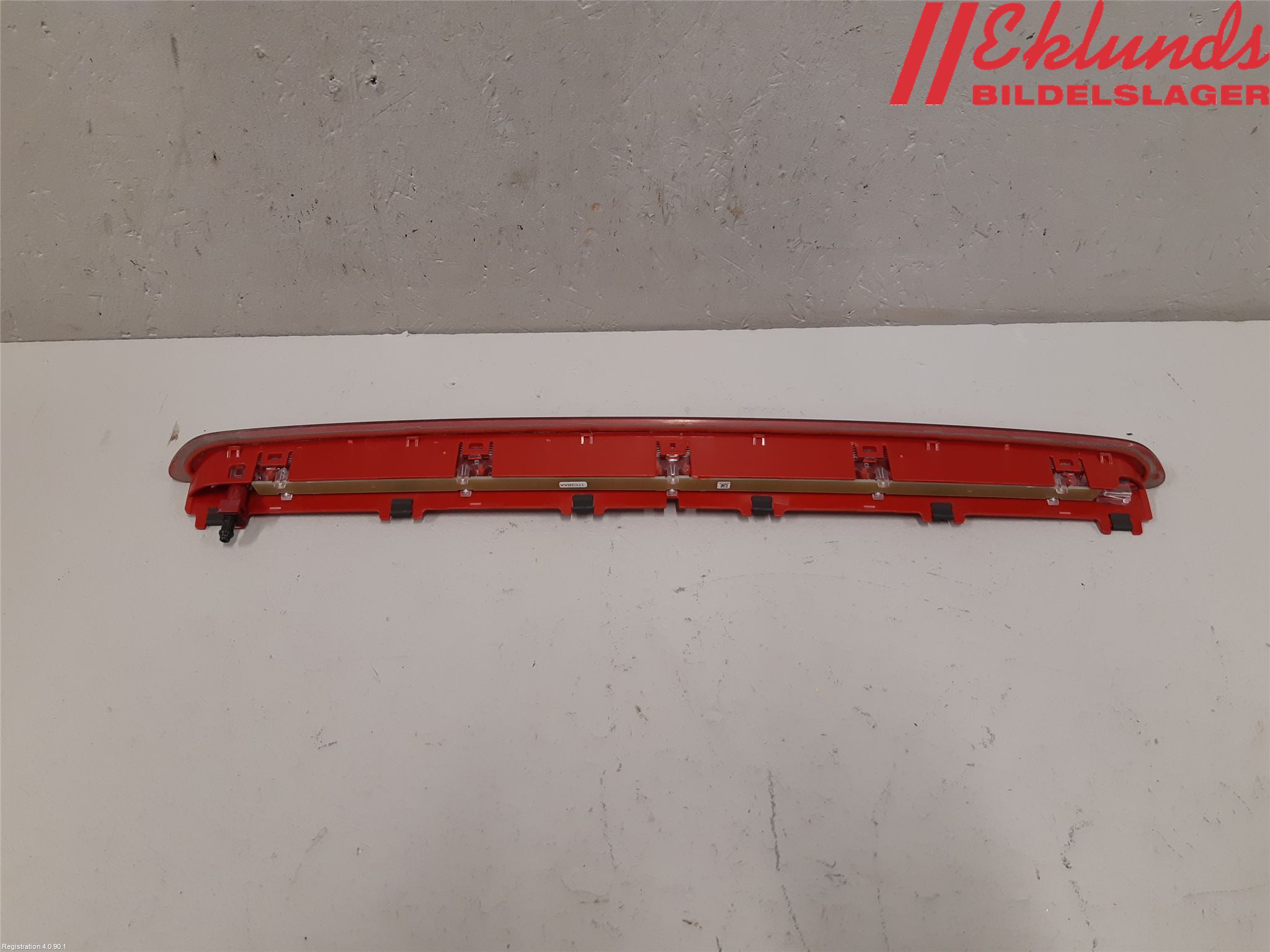 Volkswagen VW PASSAT 15-19 Bromsljus Bakruta