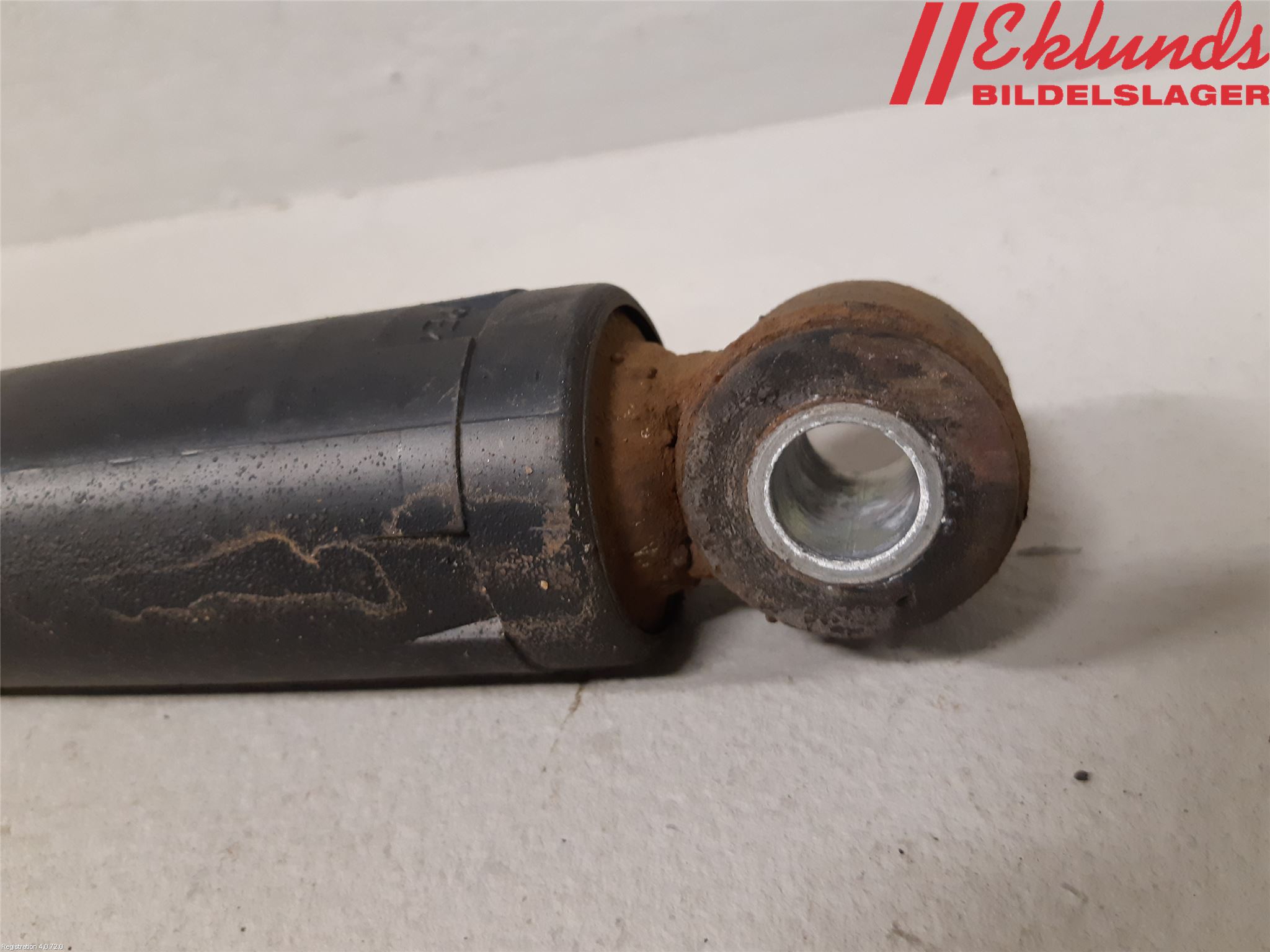 Iveco DAILY 07-13 Stötdämpare Bak