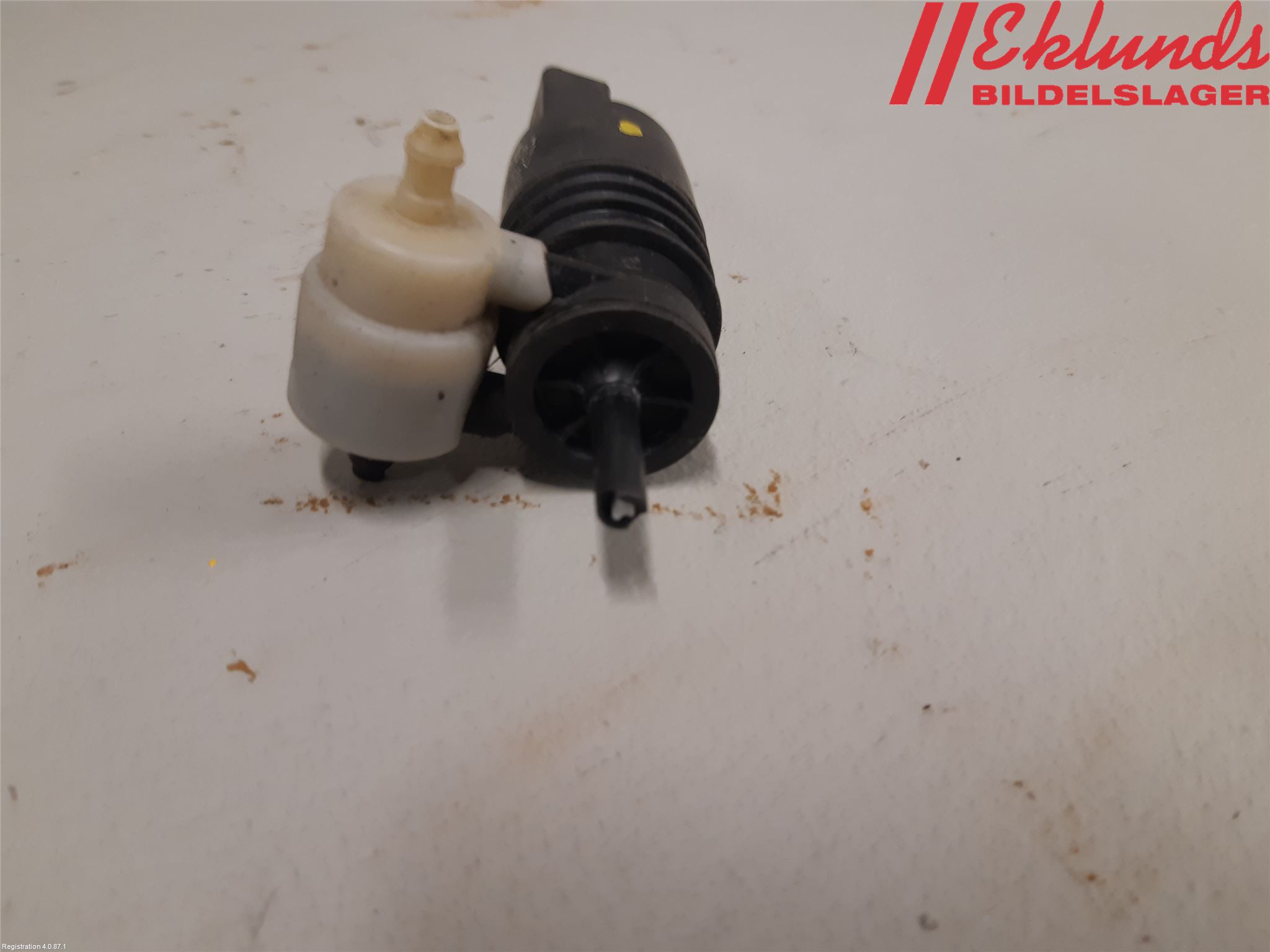 Skoda SUPERB 09-15 Spolarpump Vindruta