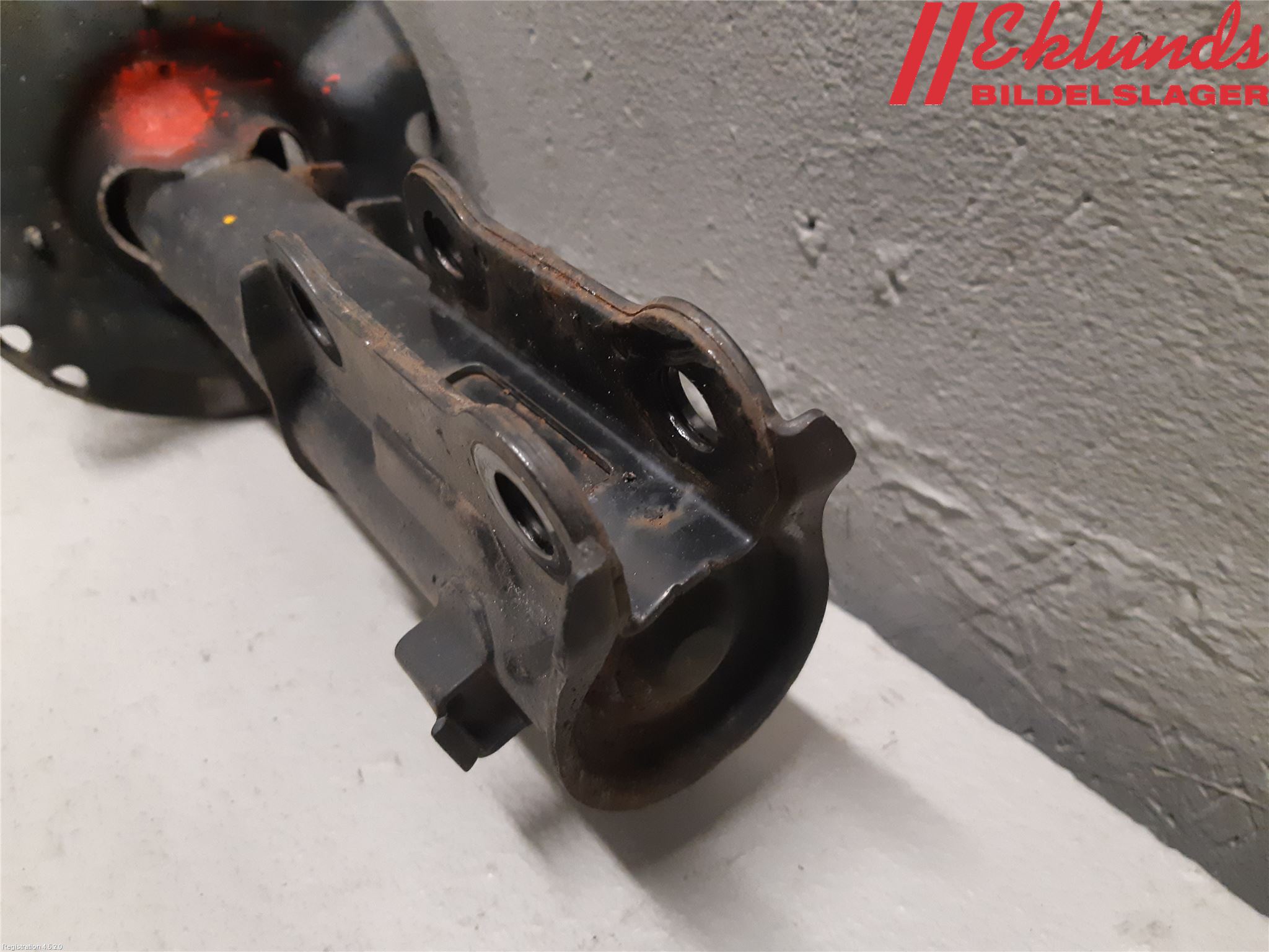 Kia CEED/CEED SW 19- Fjäderben Fram Vänster