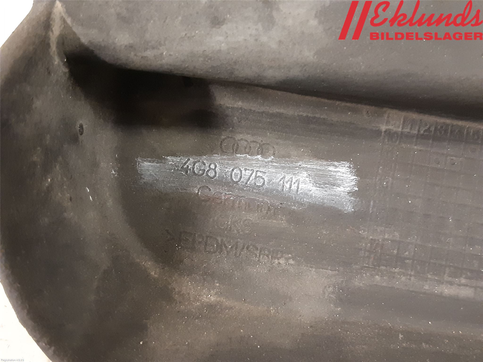 Audi A7/S7 4G 11-17 Stänkskydd