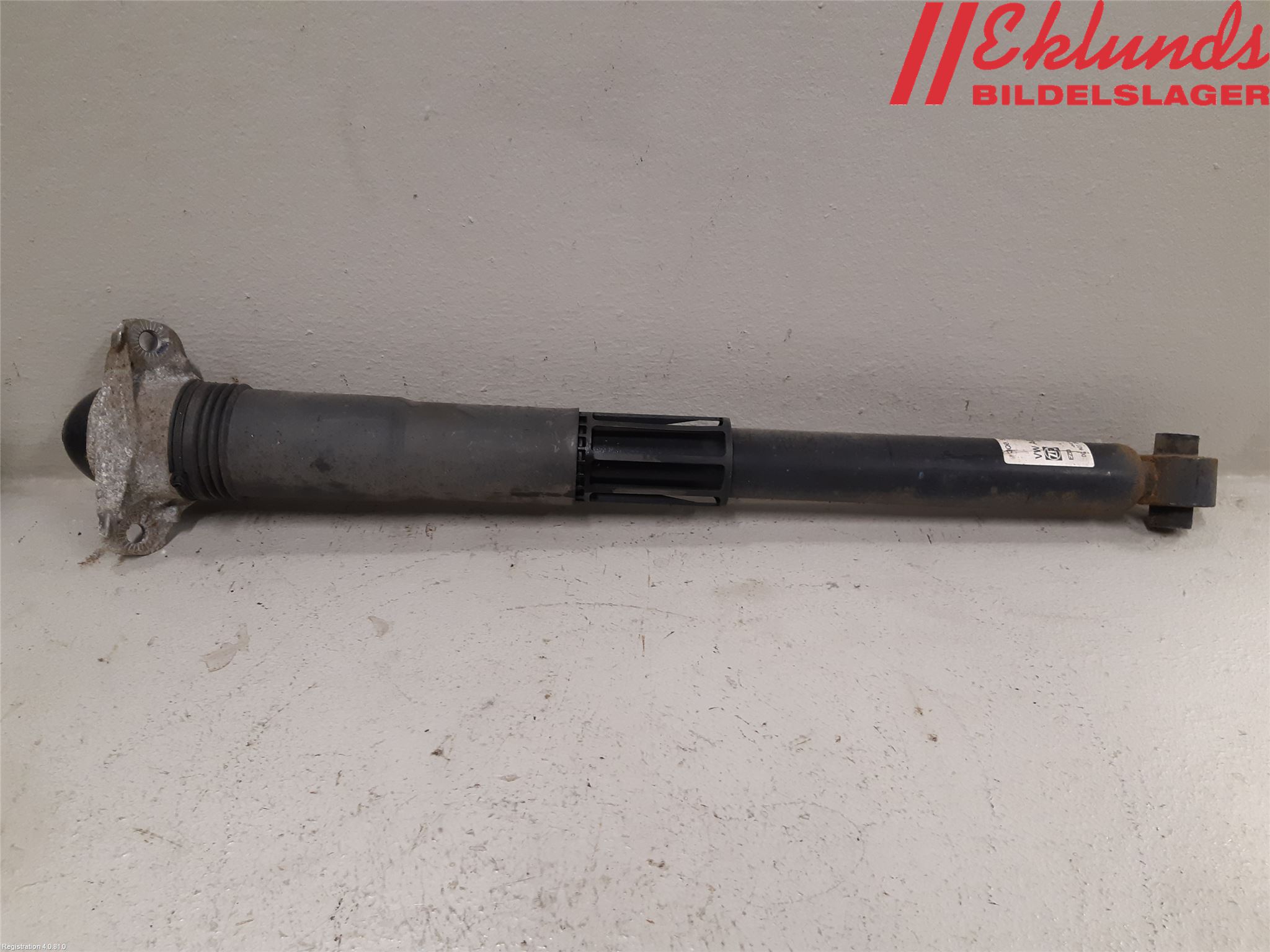 Volkswagen VW PASSAT 15-19 Stötdämpare Bak