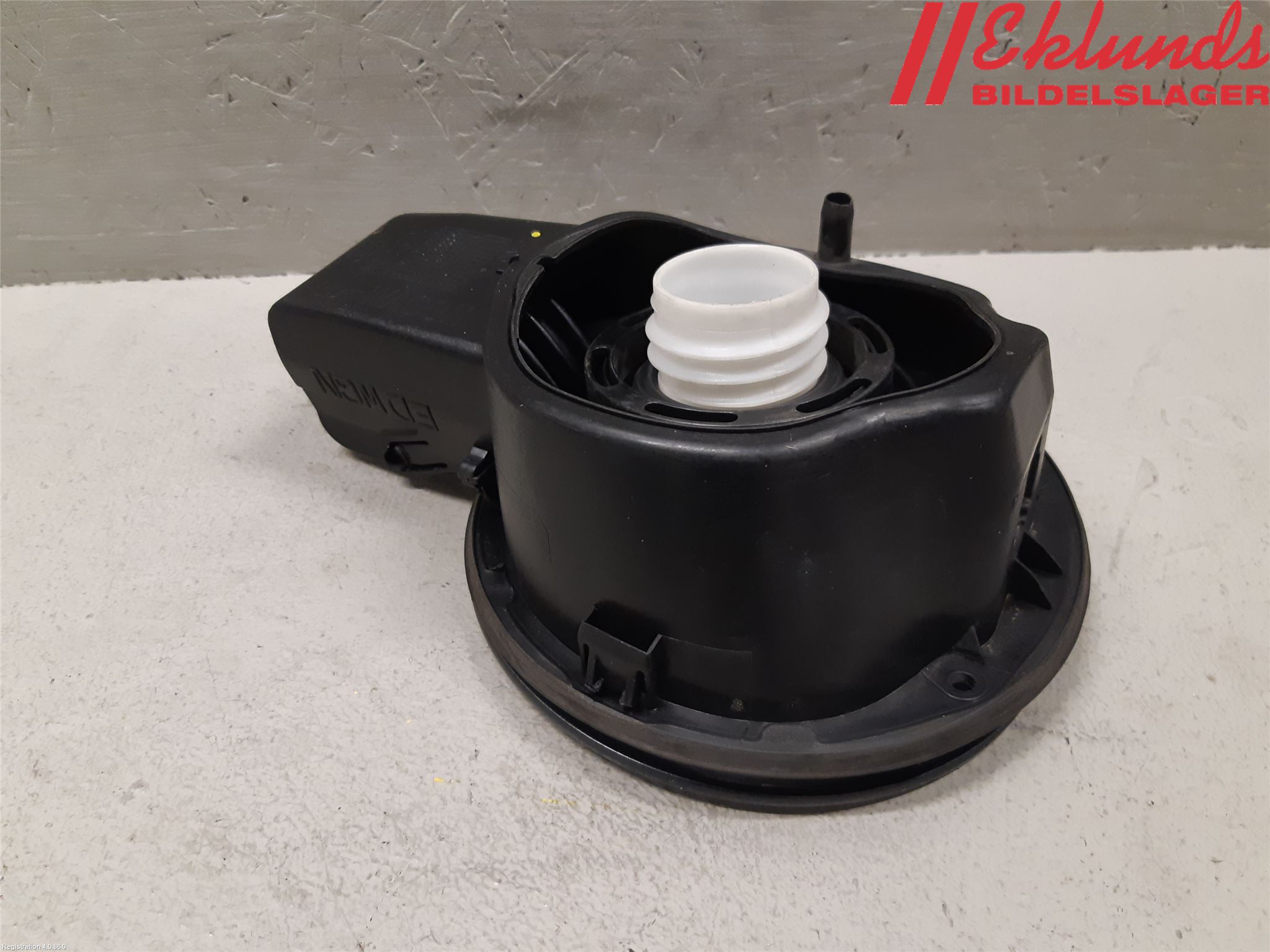 Kia CEED 06-12 Tanklucka