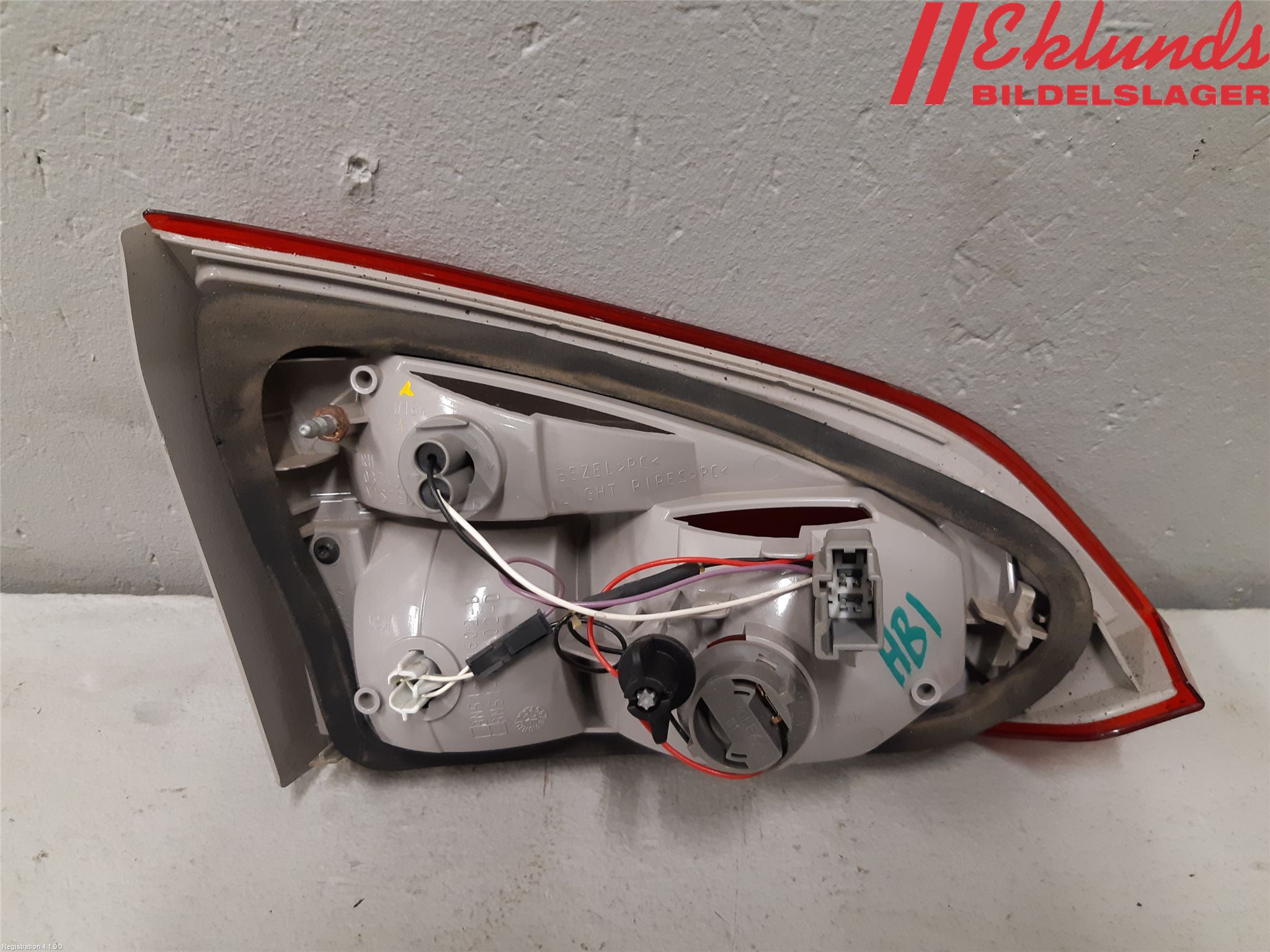 Ford FOCUS 11-14 Bakljus Lucka Hö