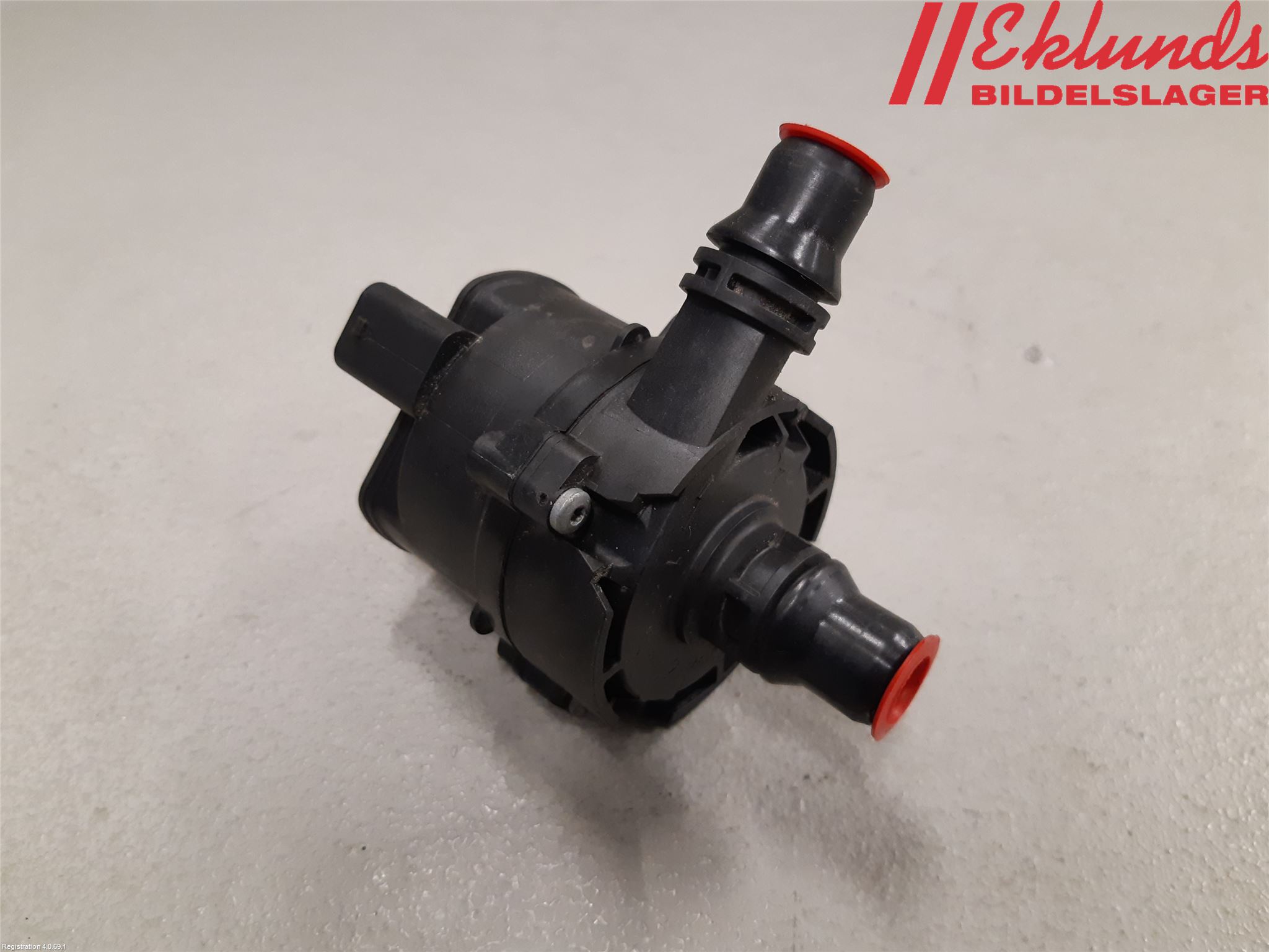 BMW 5 G30/G31/F90 17-23 Vattenpump