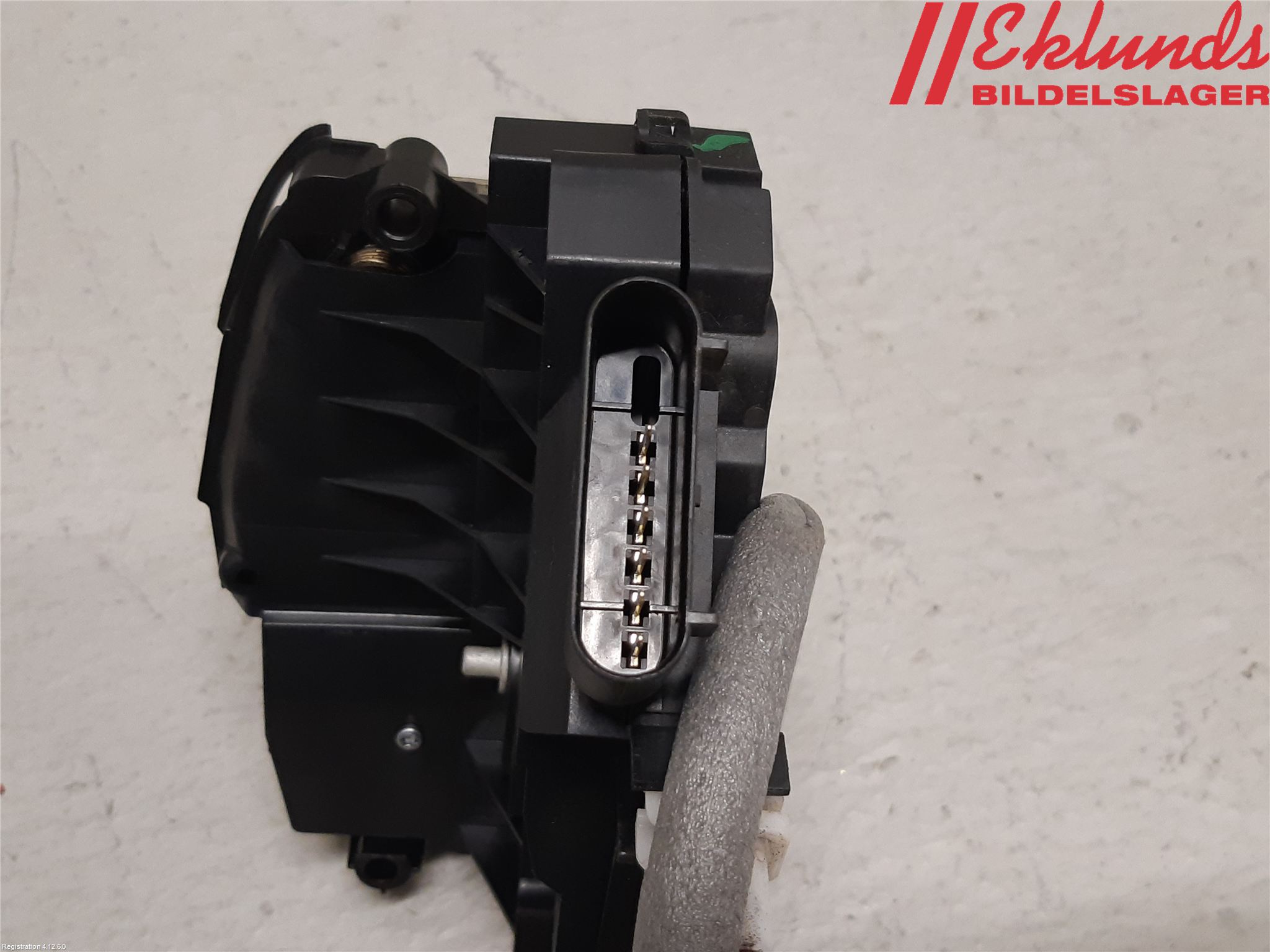 Volvo S60 11-13 Låskista-Dörrlås