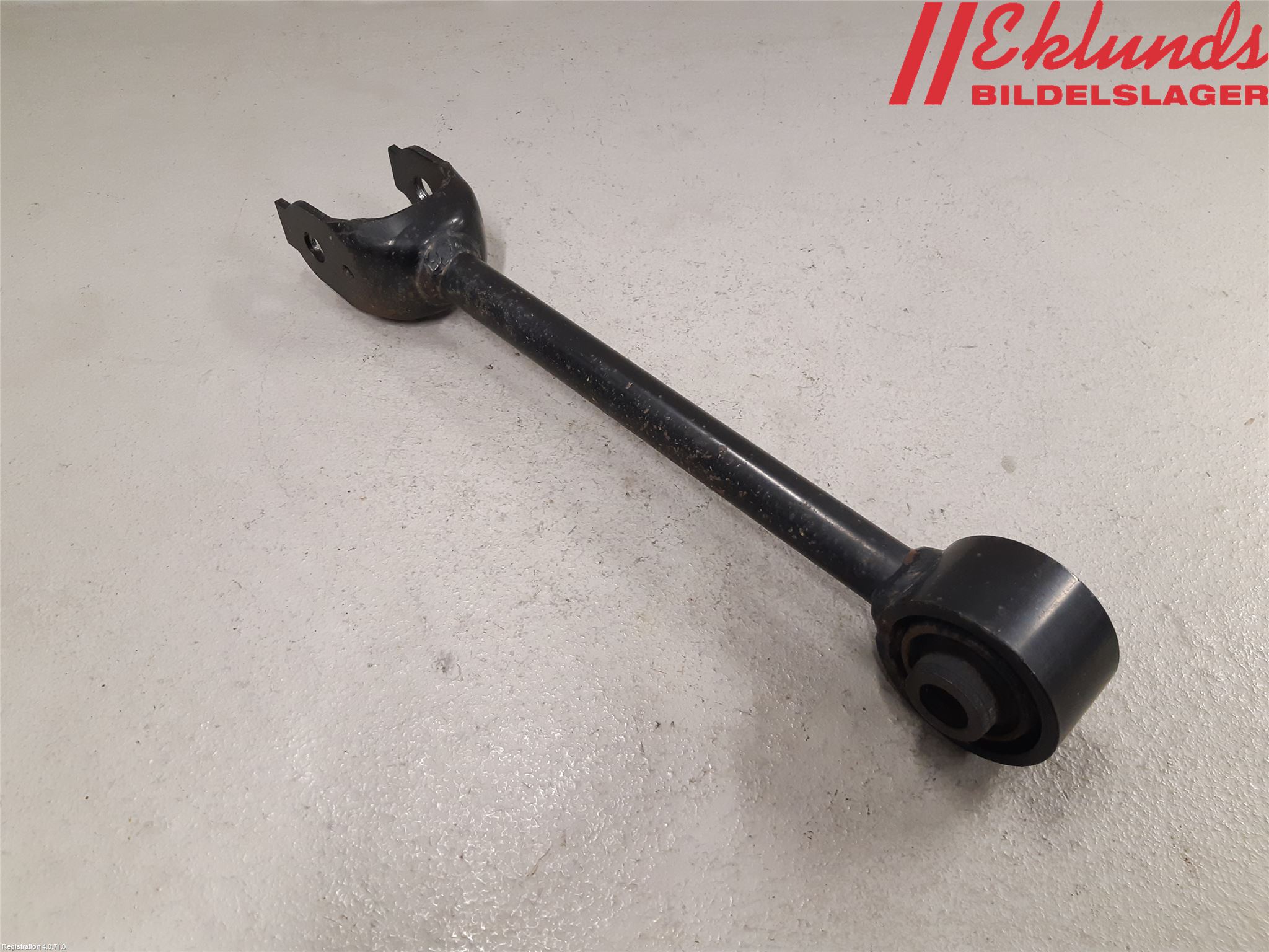 Toyota RAV4 19- Bärarm Bak Höger