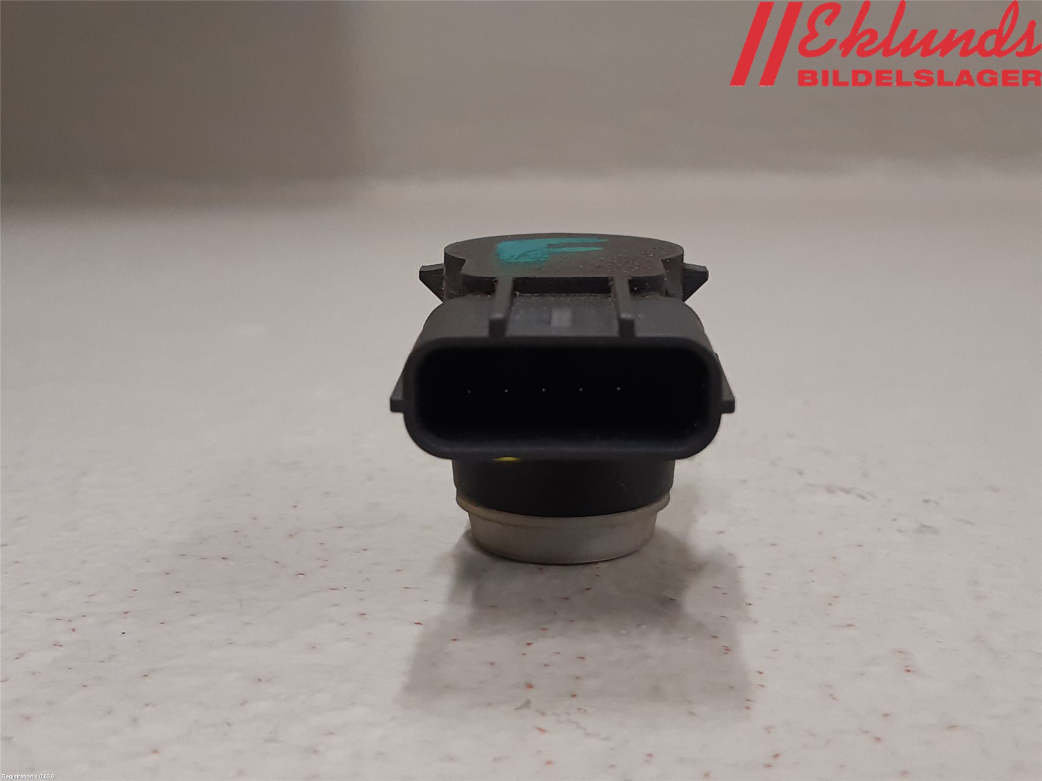 Honda HR-V 15-21 Parkeringshjälp Frontsensor