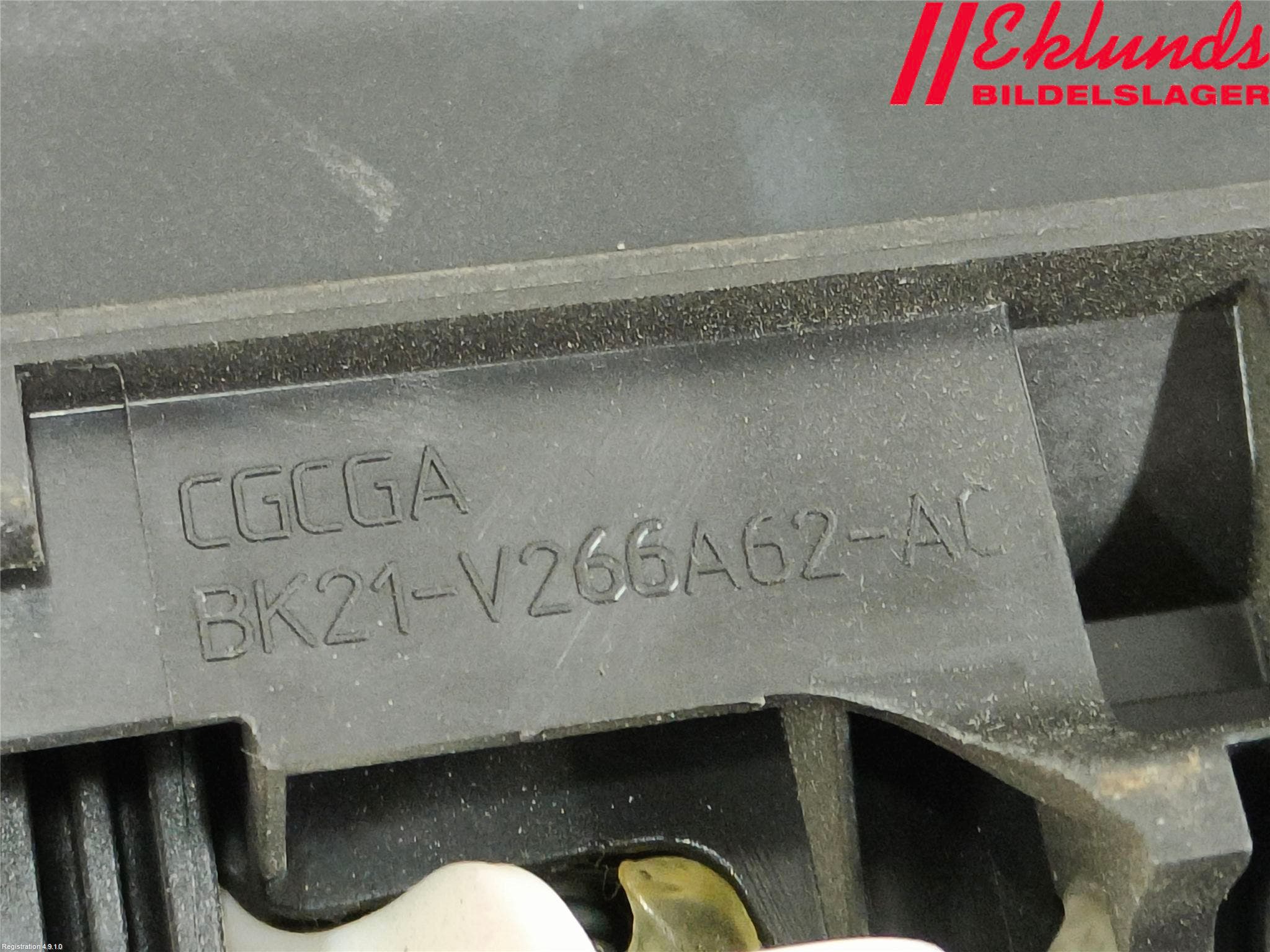 Ford TRANSIT SKÅP/BUSS 14-22 Dörrhandtag Inre Vä