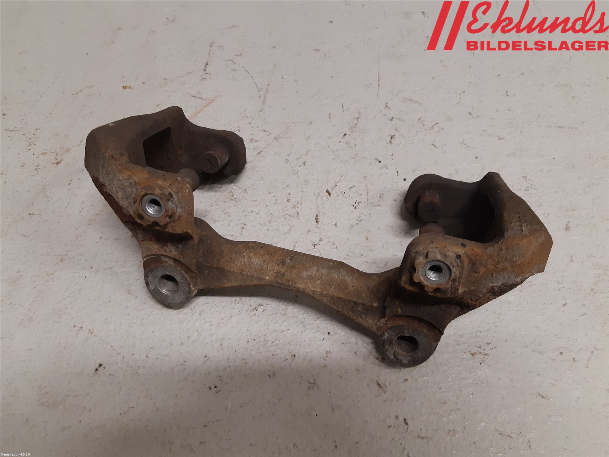 Audi A6 ALLROAD 12-18 Bromsokshållare