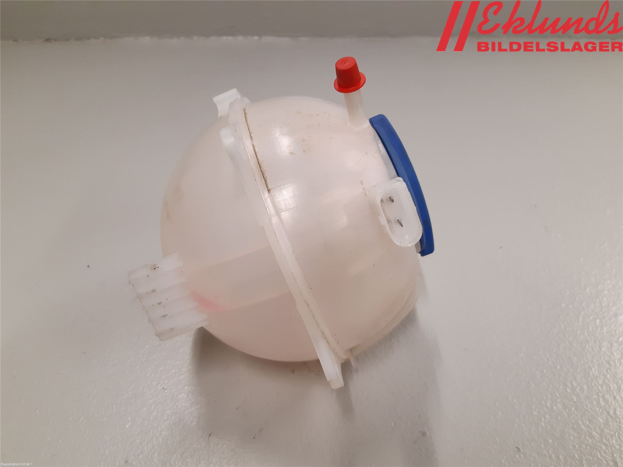 Volkswagen VW POLO 10-17 Expansionstank