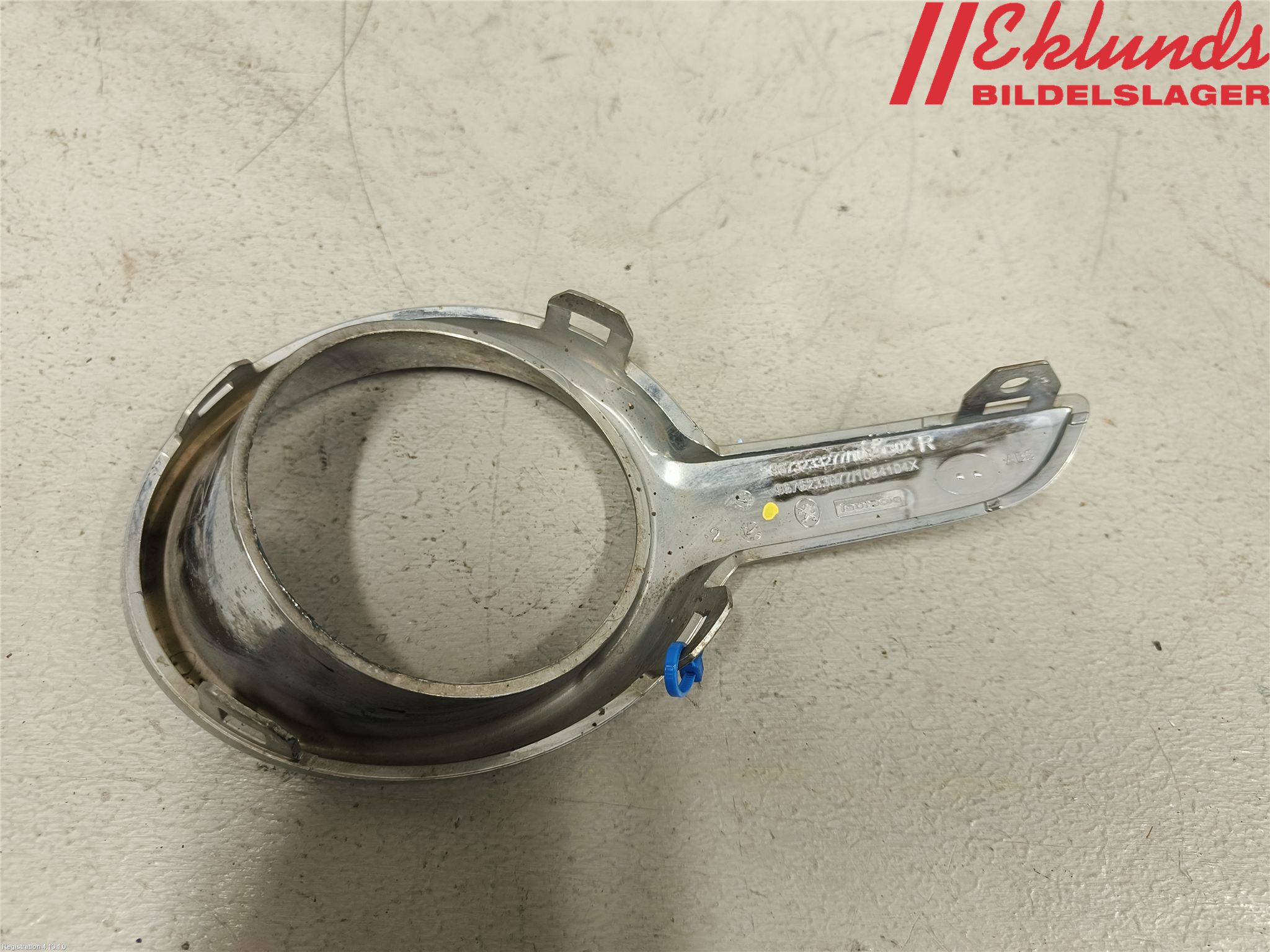 Peugeot 208 12-15 Dimljussarg Fram