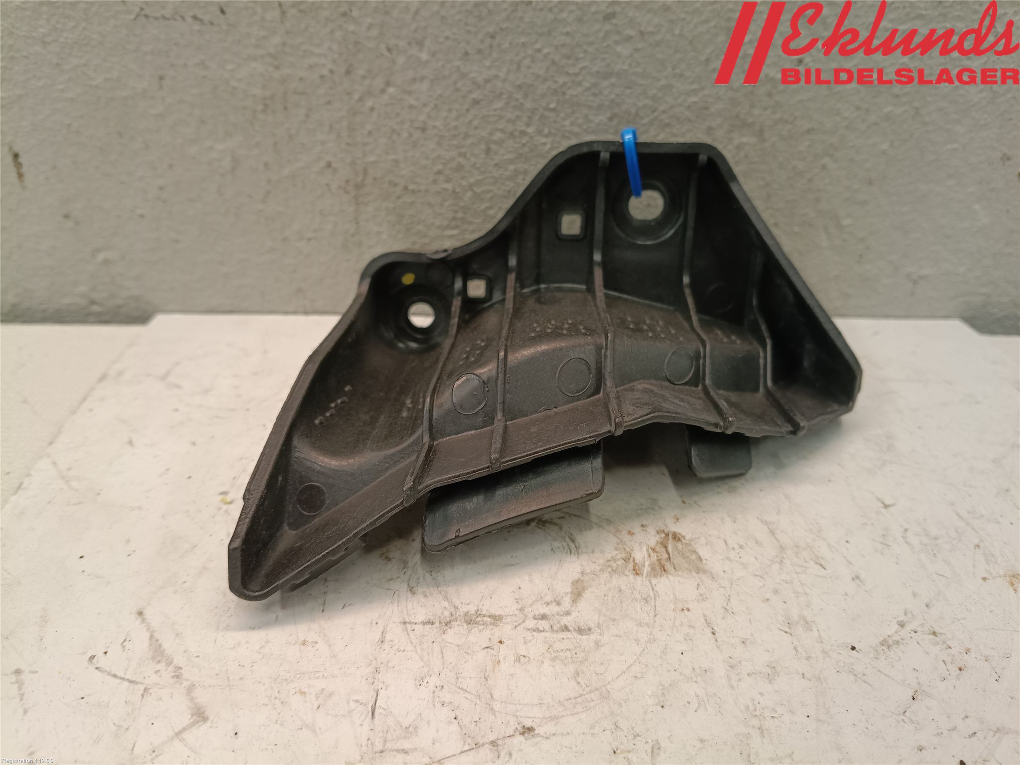 Kia RIO 12-16 Stötfångarfäste Fram Hö