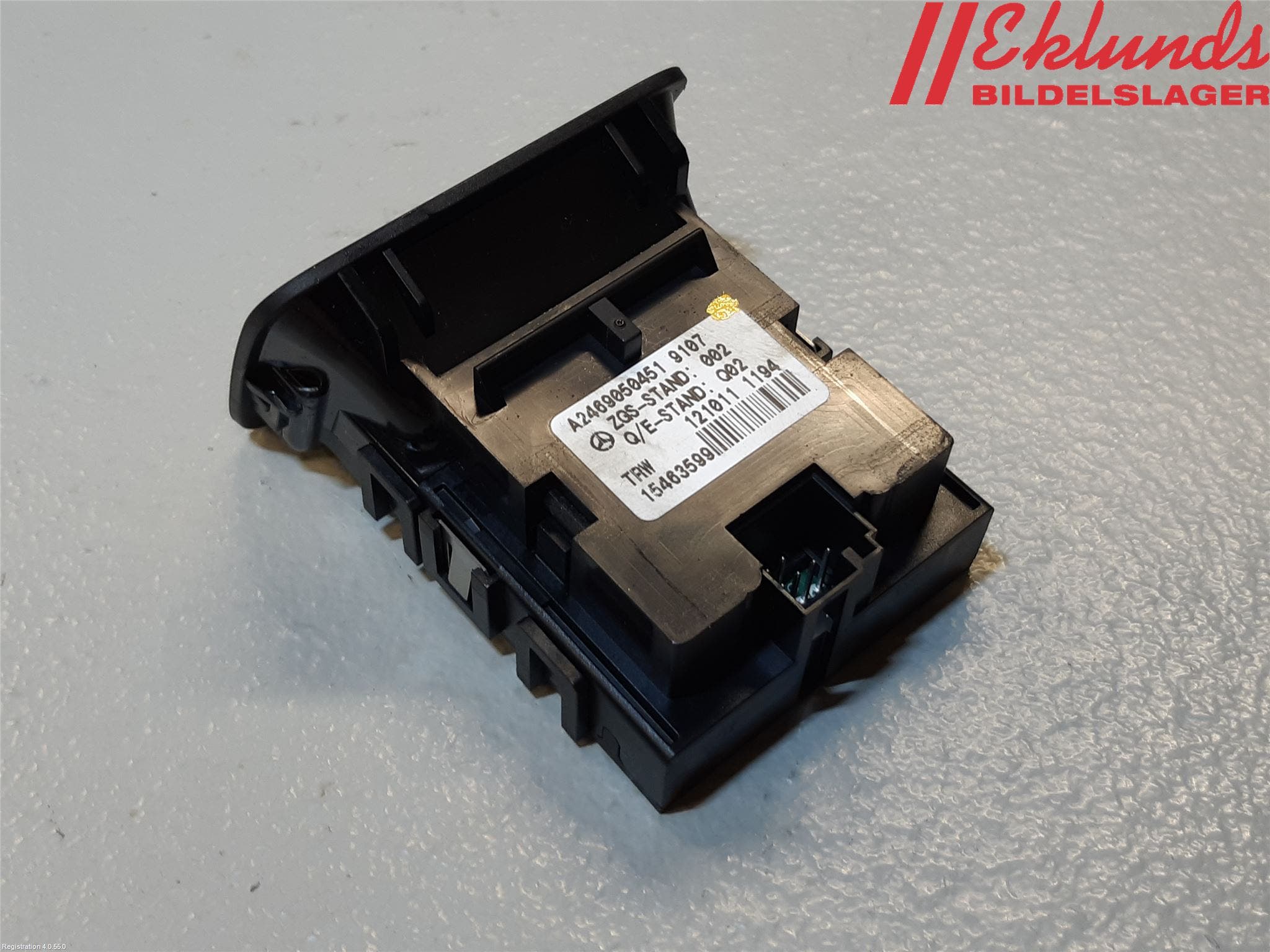 Mercedes-Benz MB A-KLASS (W176) 13-18 Strömställare Parkeringsbroms