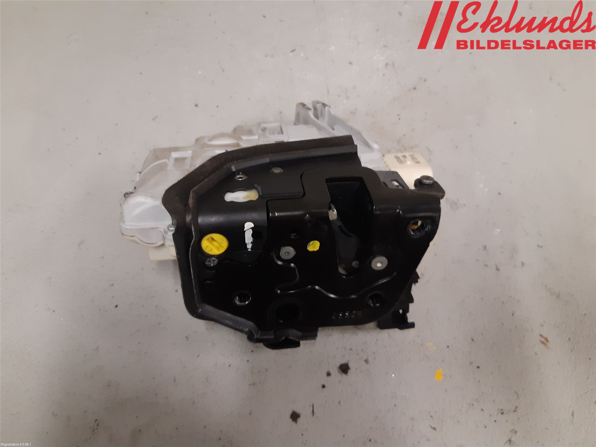 Audi A6/S6 4G 11-18 Låskista-Dörrlås