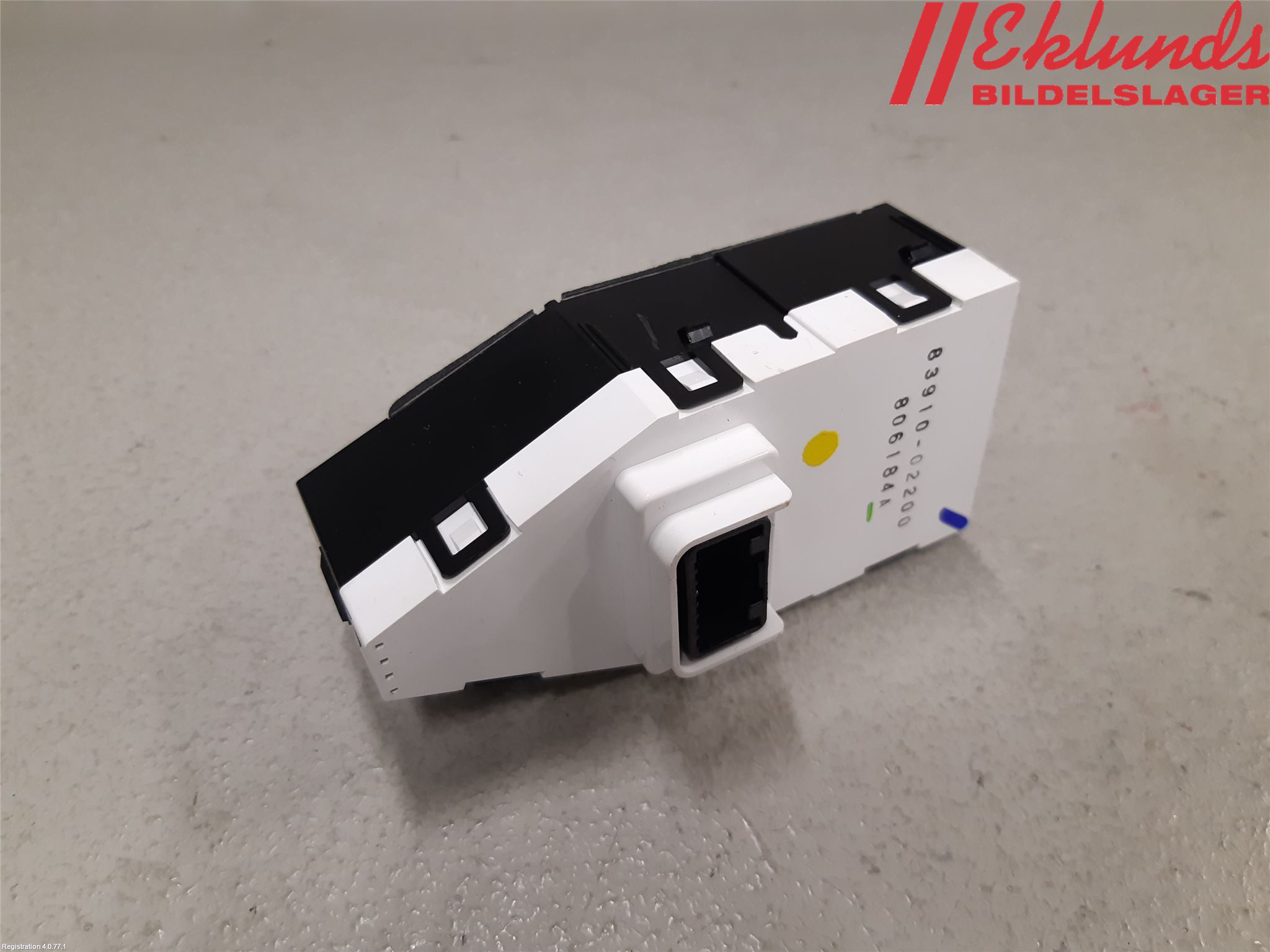 Toyota AURIS 13-19 Instrument Klocka