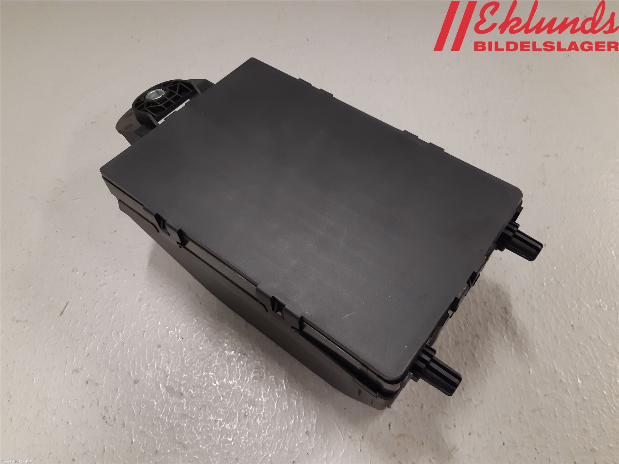 Volvo V90 17->> Säkringsdosa-Elcentral