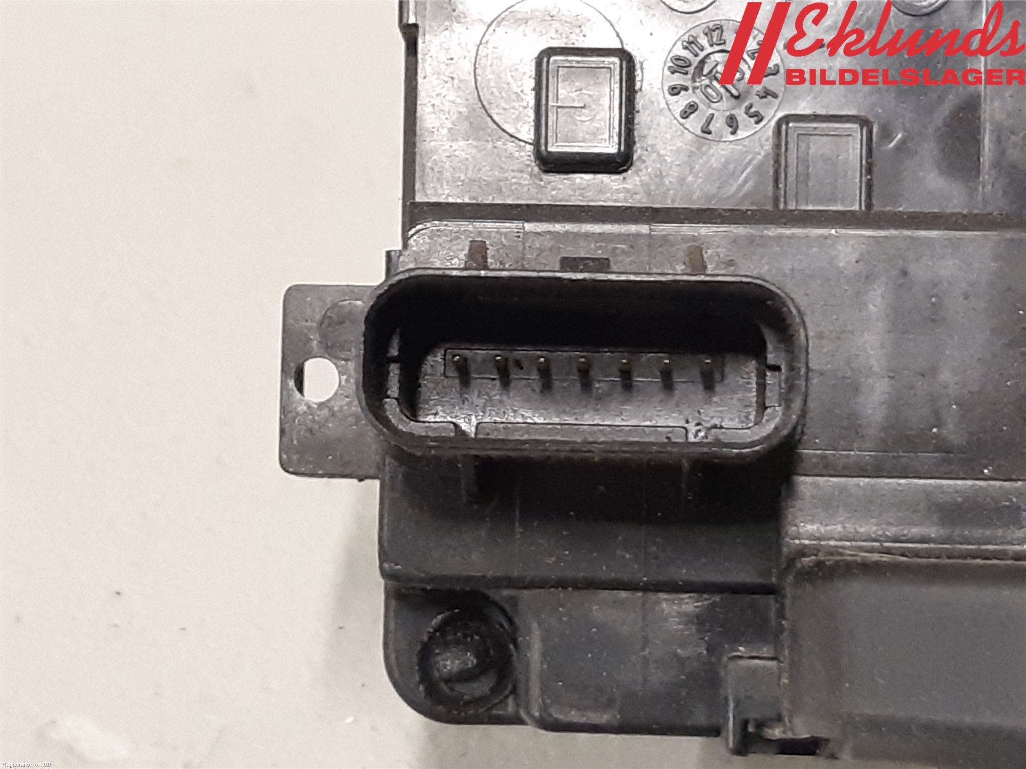 Kia CEED 06-12 Låskista-Dörrlås