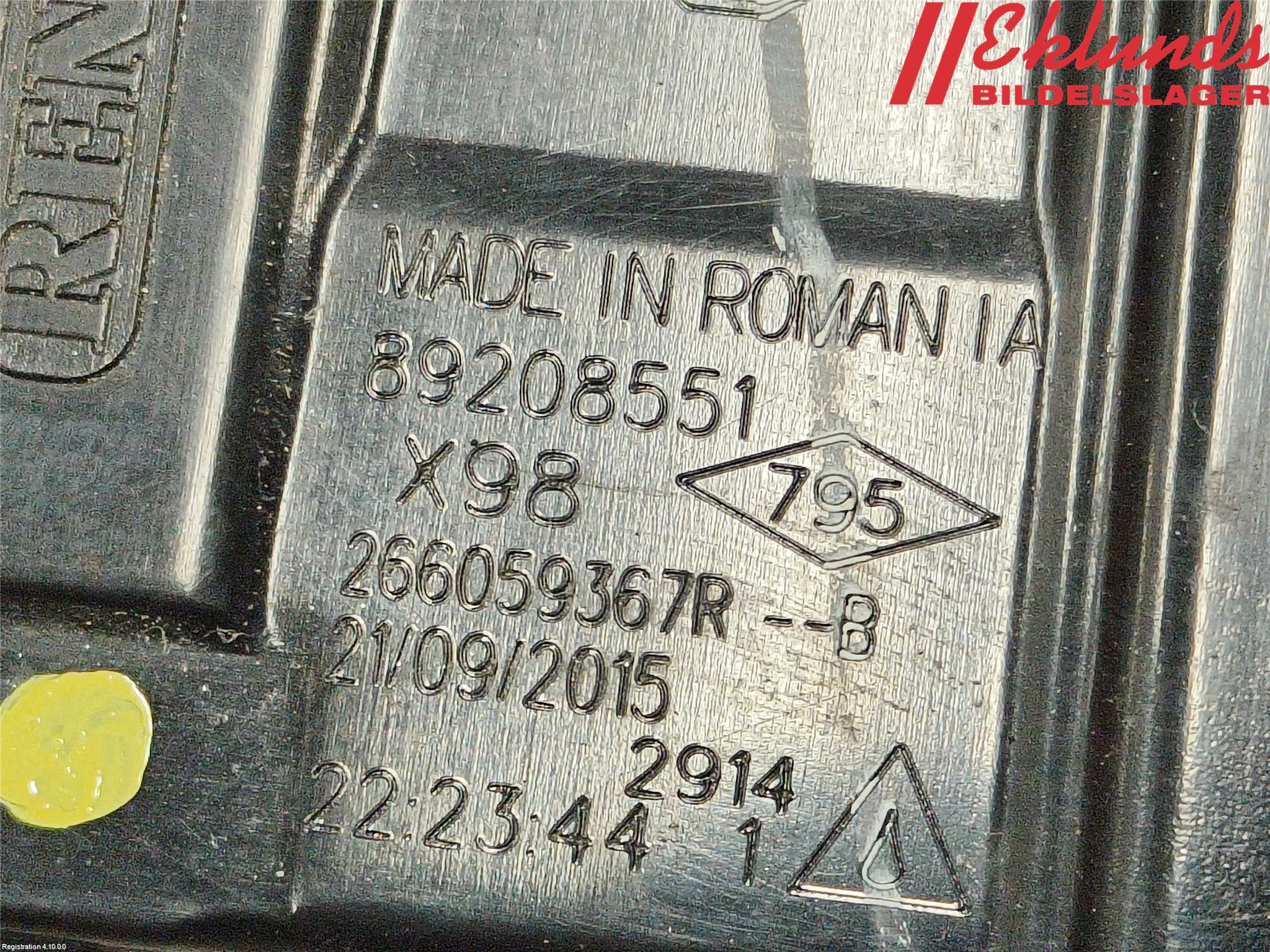 Renault CAPTUR 13-19 Positionsljus Fram Vä