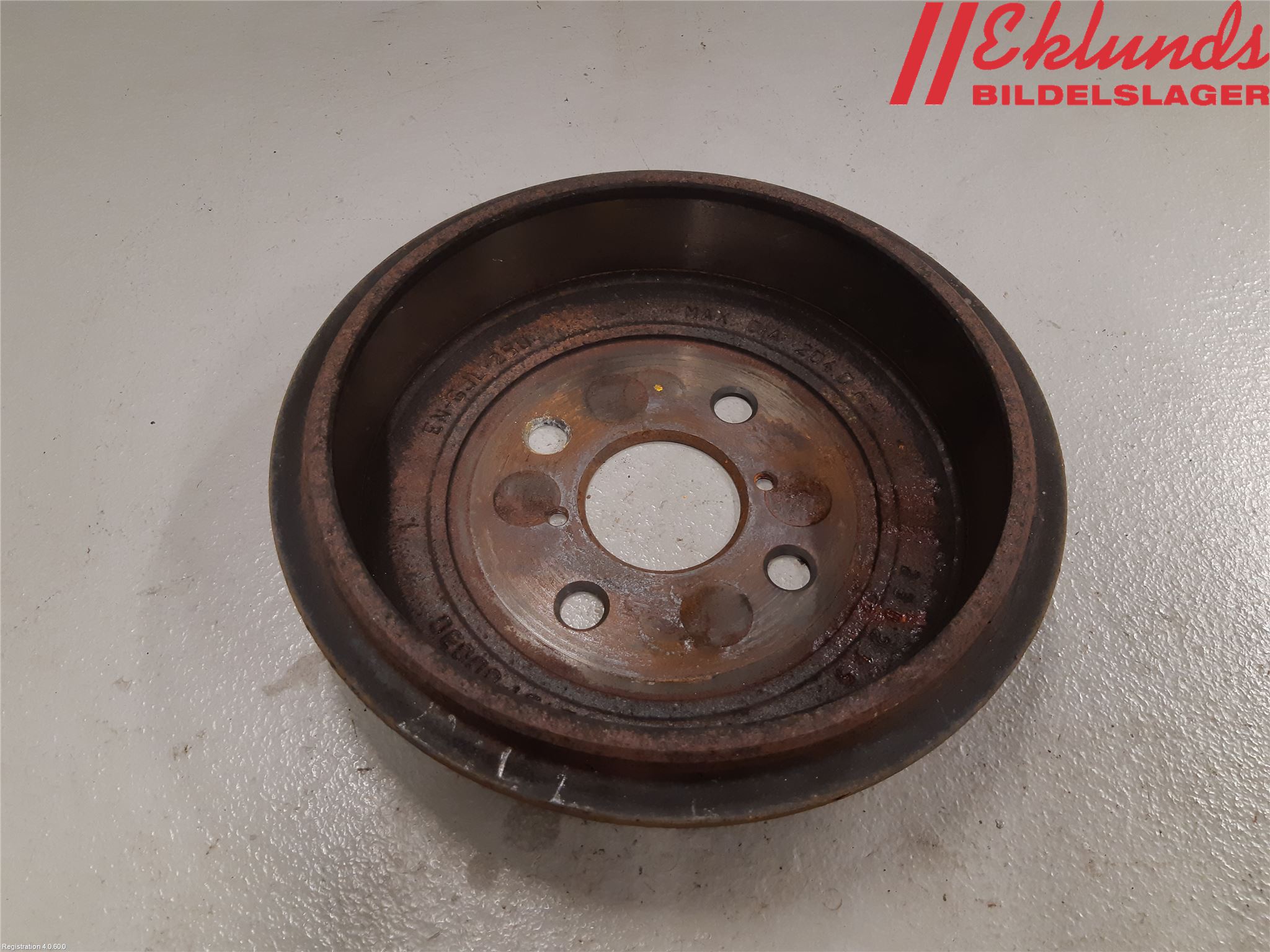 Toyota YARIS XP130 15-20 Bromstrumma Bak