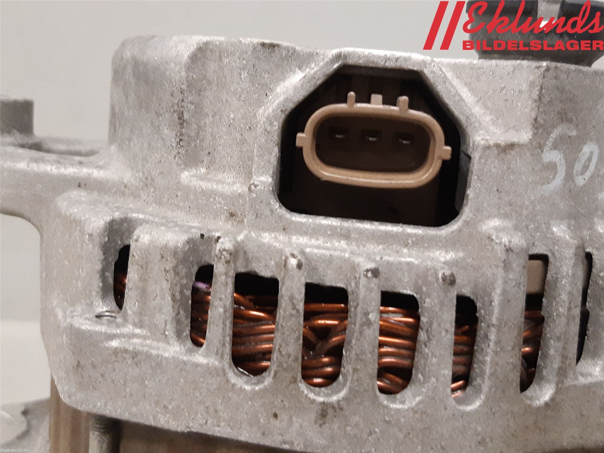 Nissan NV200/NV200 COMBI Generator