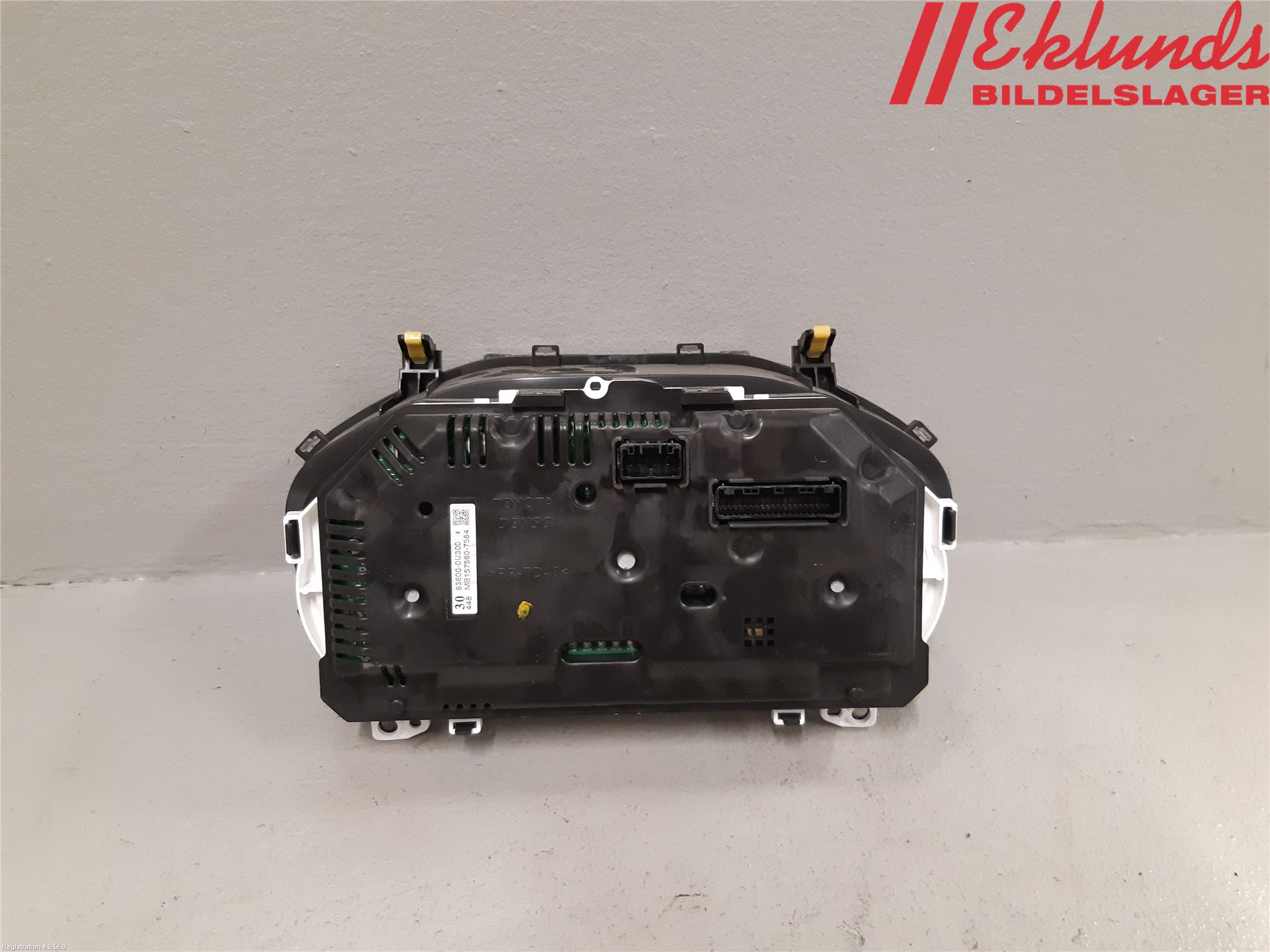 Toyota YARIS XP130 15-20 Instrument Komb