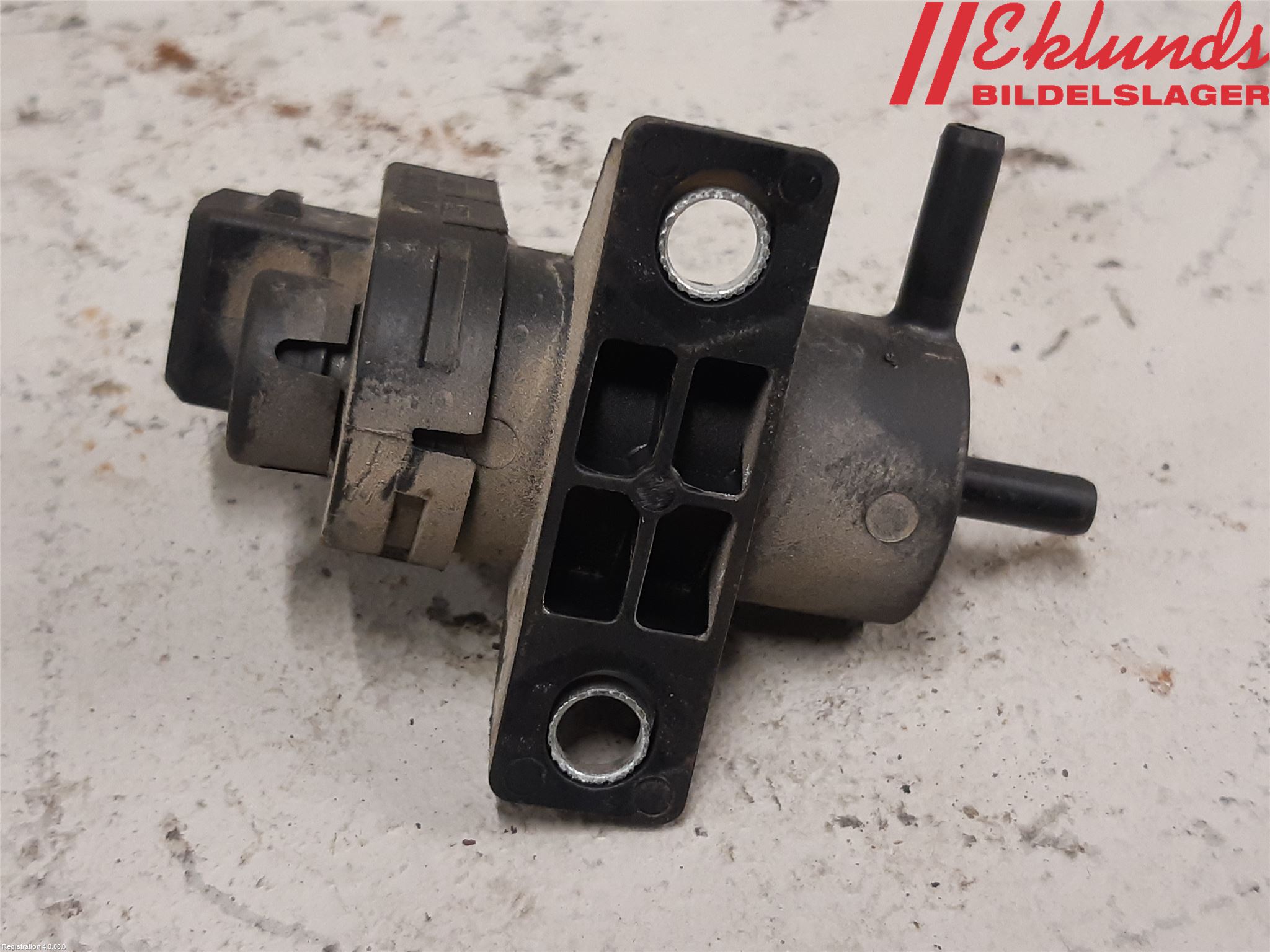 Renault TRAFIC/E-TECH 15- Vakuumventil