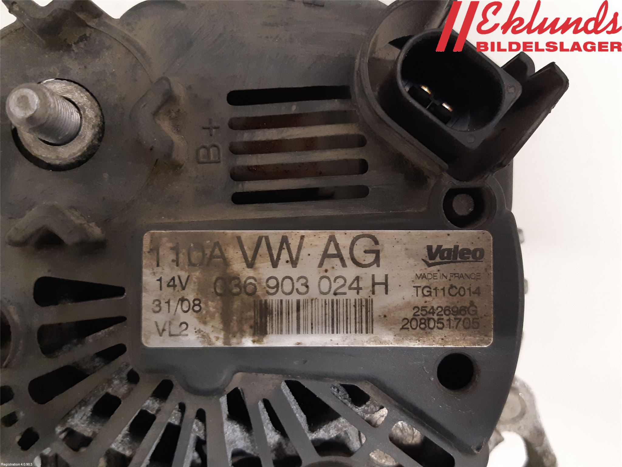 Volkswagen VW CADDY      04-10 Generator