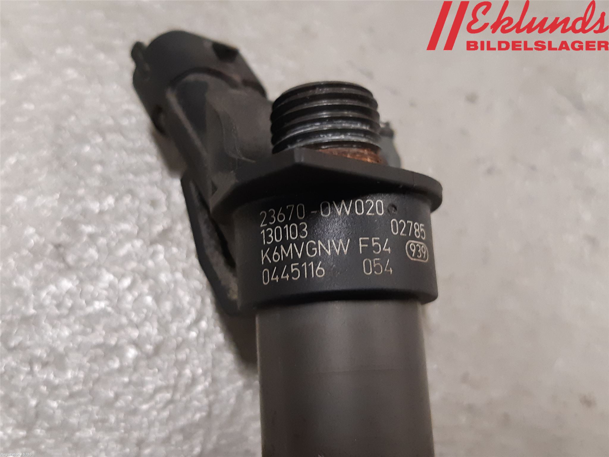 Toyota YARIS XP130 12-14 Injspridare