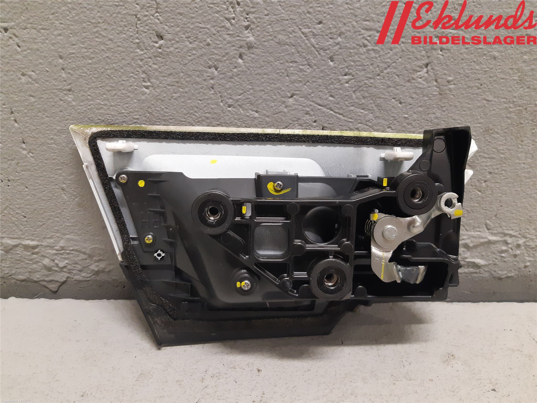 Toyota C-HR 16-23 Dörrhandtag Yttre Hö