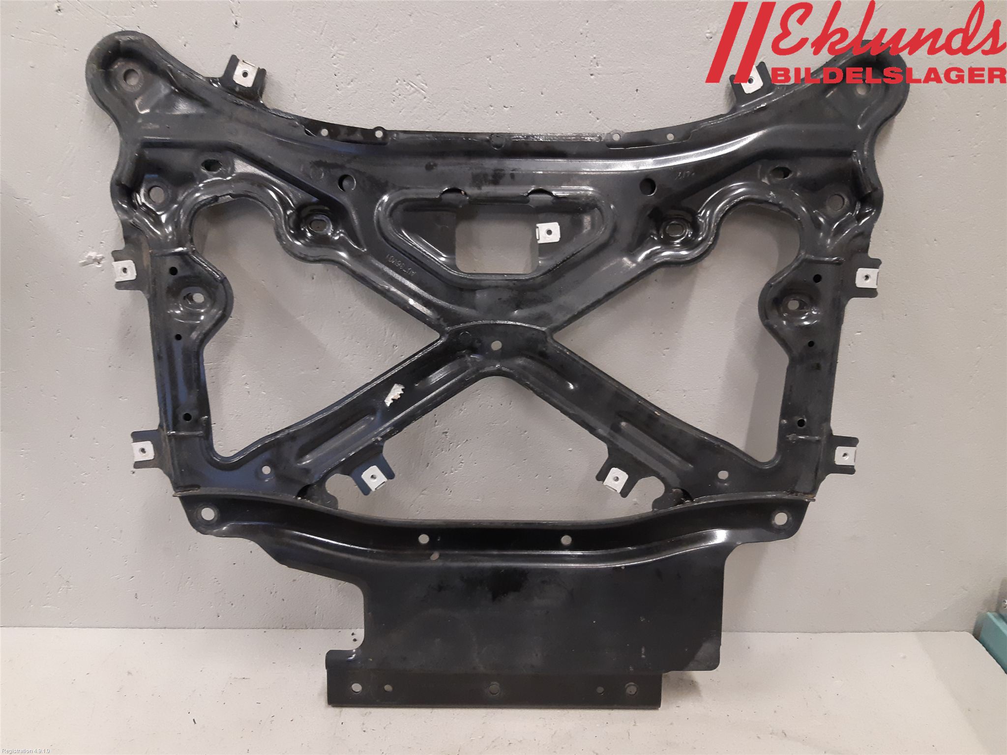 Audi Q7/SQ7 Hasplåt Plåt-Plast