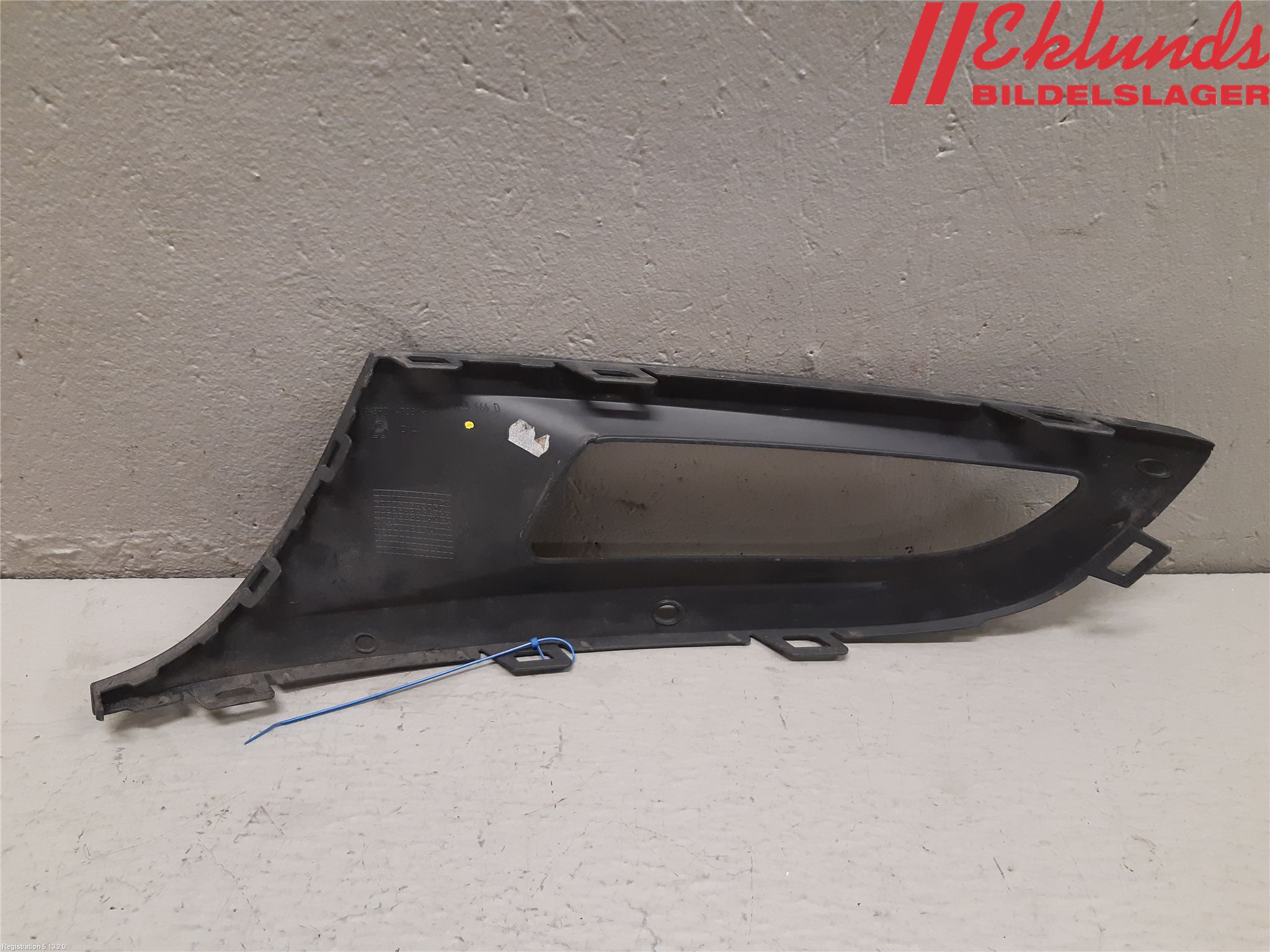 Volkswagen VW POLO 10-17 Dimljussarg Fram