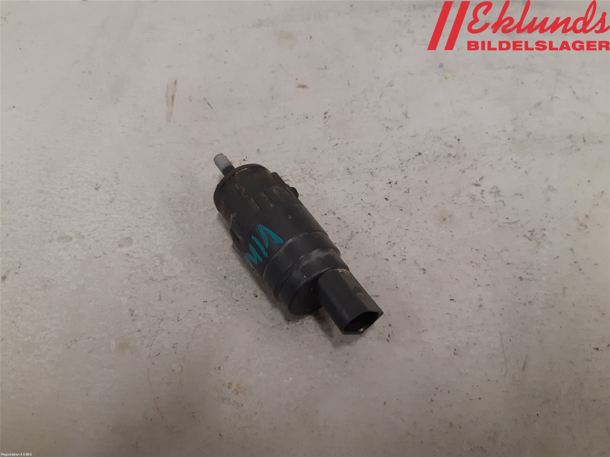 Volkswagen VW TRANSP/CARAVELLE (T5) 04-15 Spolarpump Vindruta