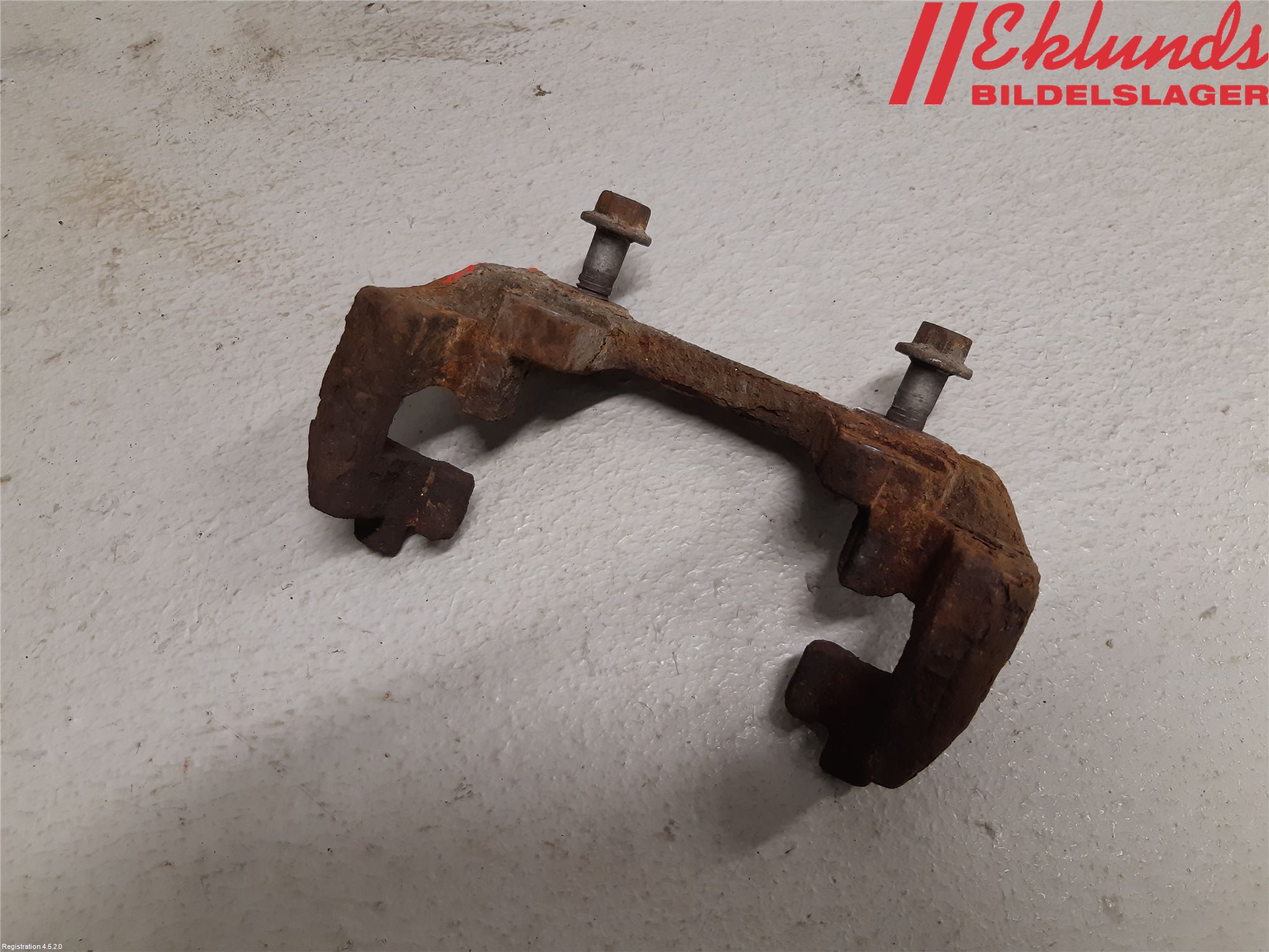 Volvo S60 05-10 Bromsokshållare