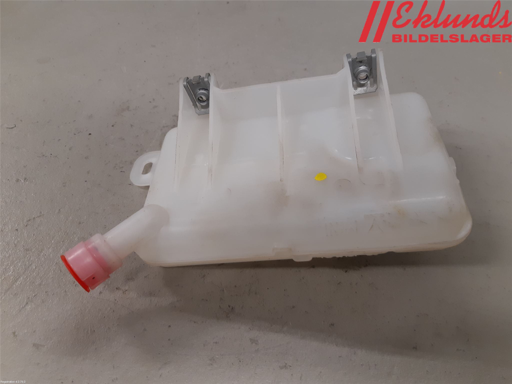 Opel VIVARO 15-19 Bromsvätskebehållare