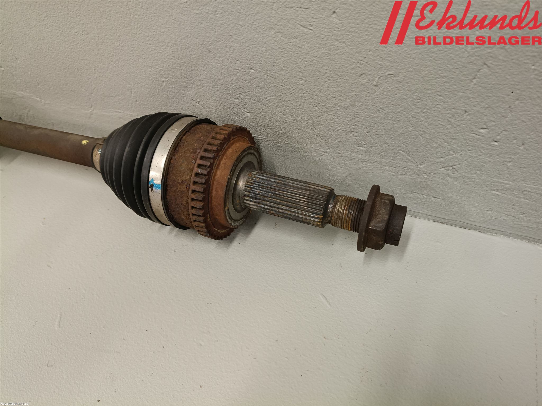 Kia VENGA 10-19 Drivaxel Fram Höger