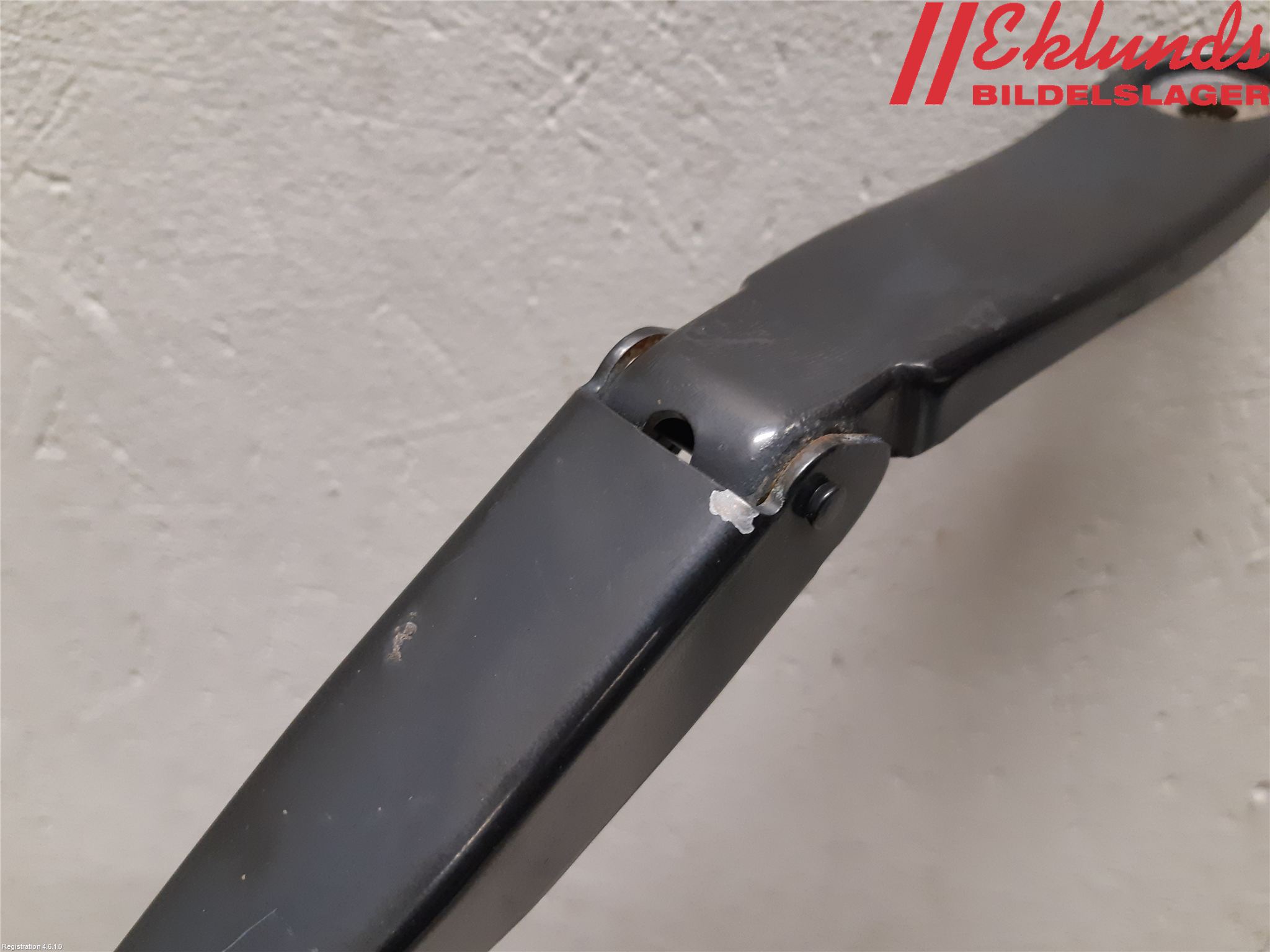 Volvo V70 08-13 Torkararm Armar Vindruta