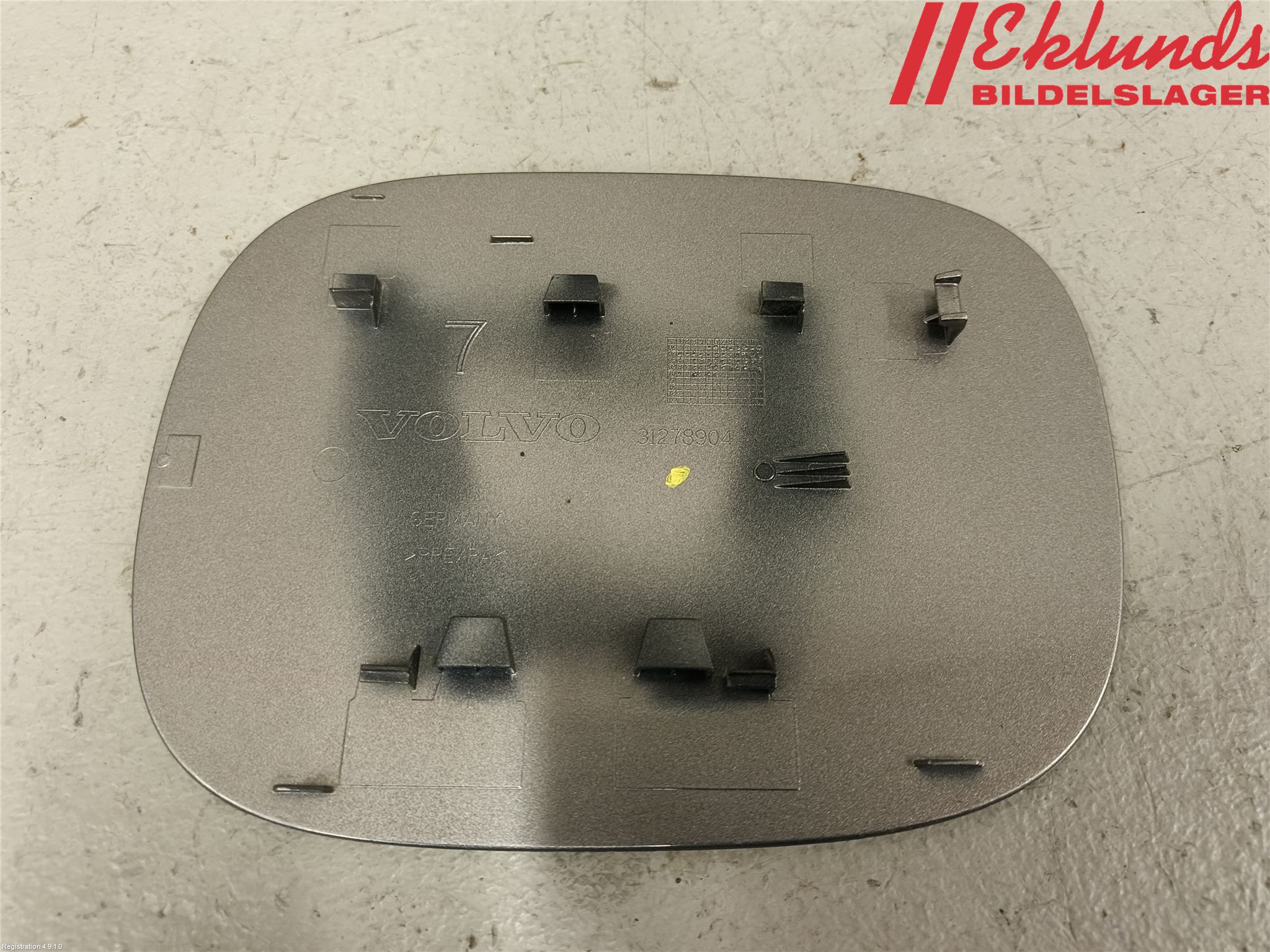 Volvo V70 08-13 Tanklucka