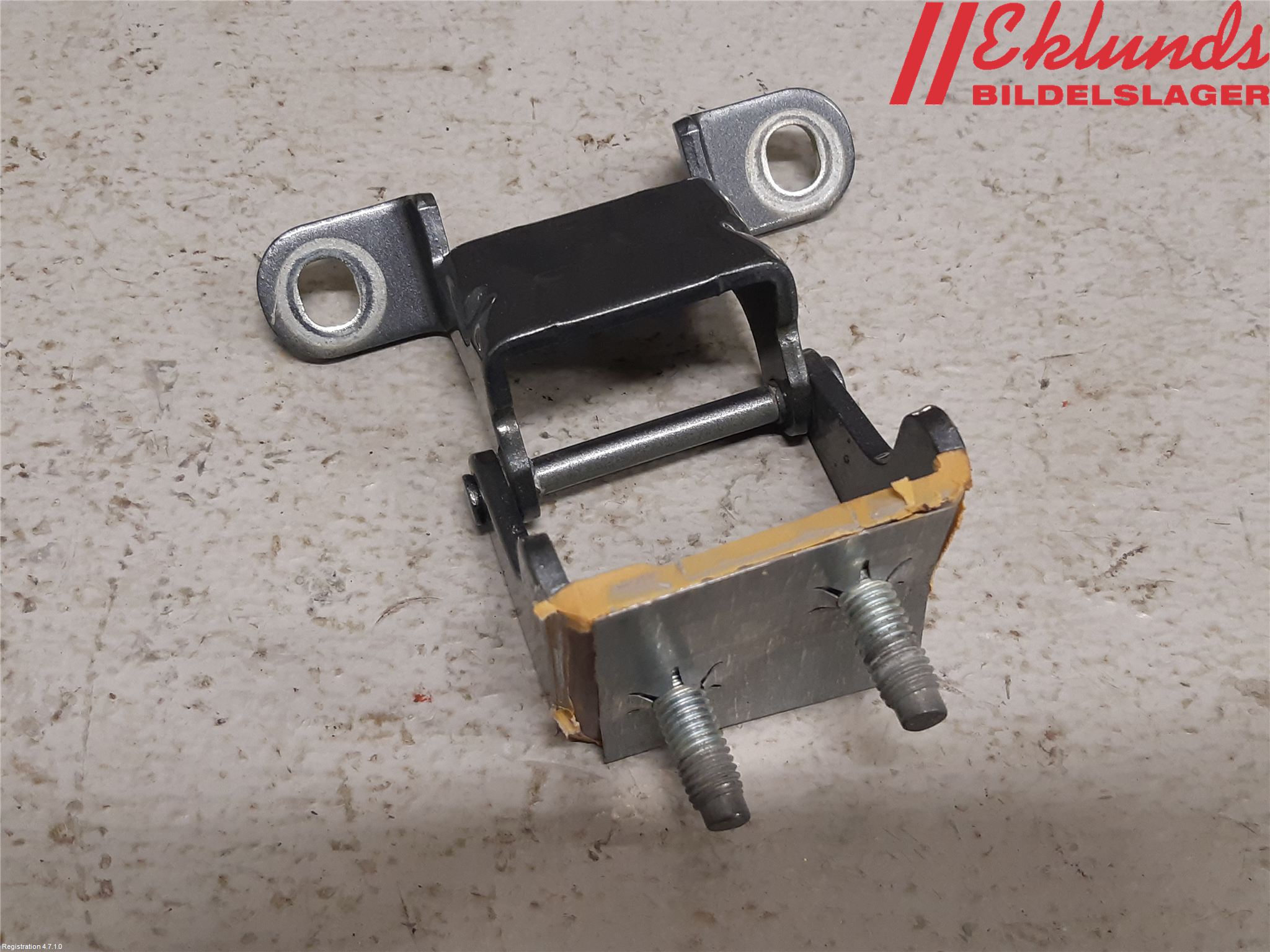 Volvo XC90/RECHARGE 16- Bakluckegångjärn Hö